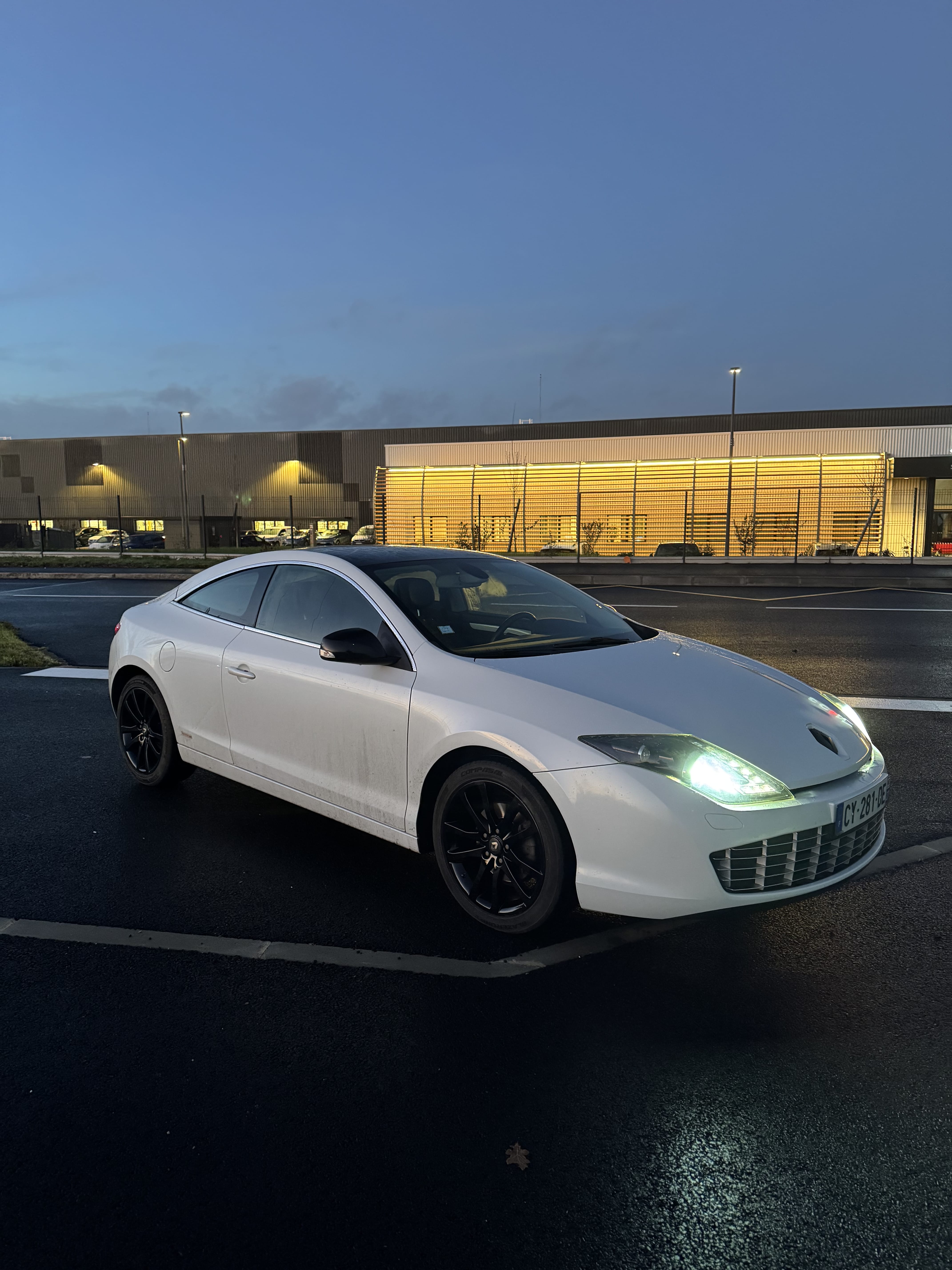 Renault Laguna Coupé avec Climatisation