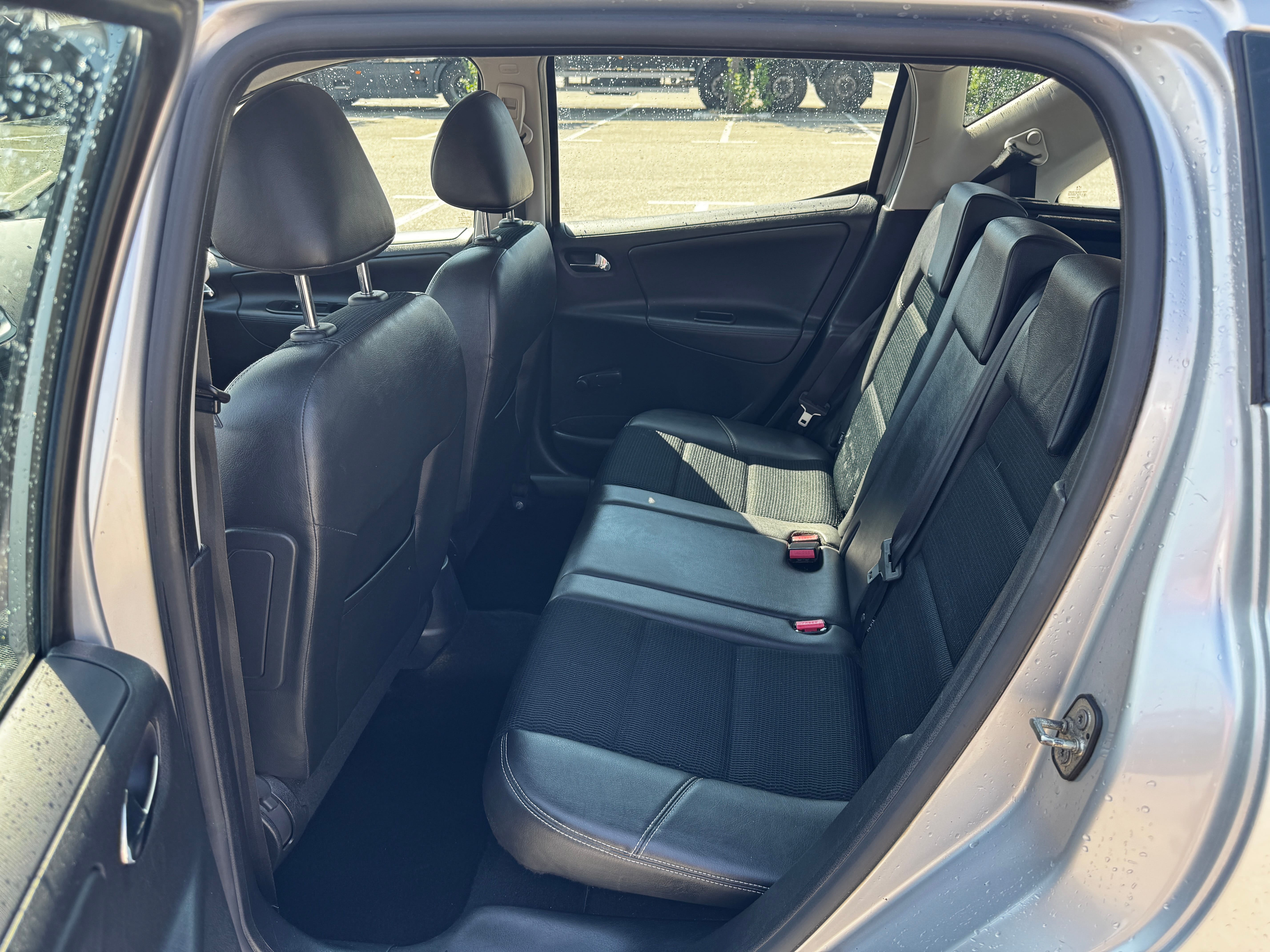 Peugeot 207 SW 1.4 L VTI met Autoradio
