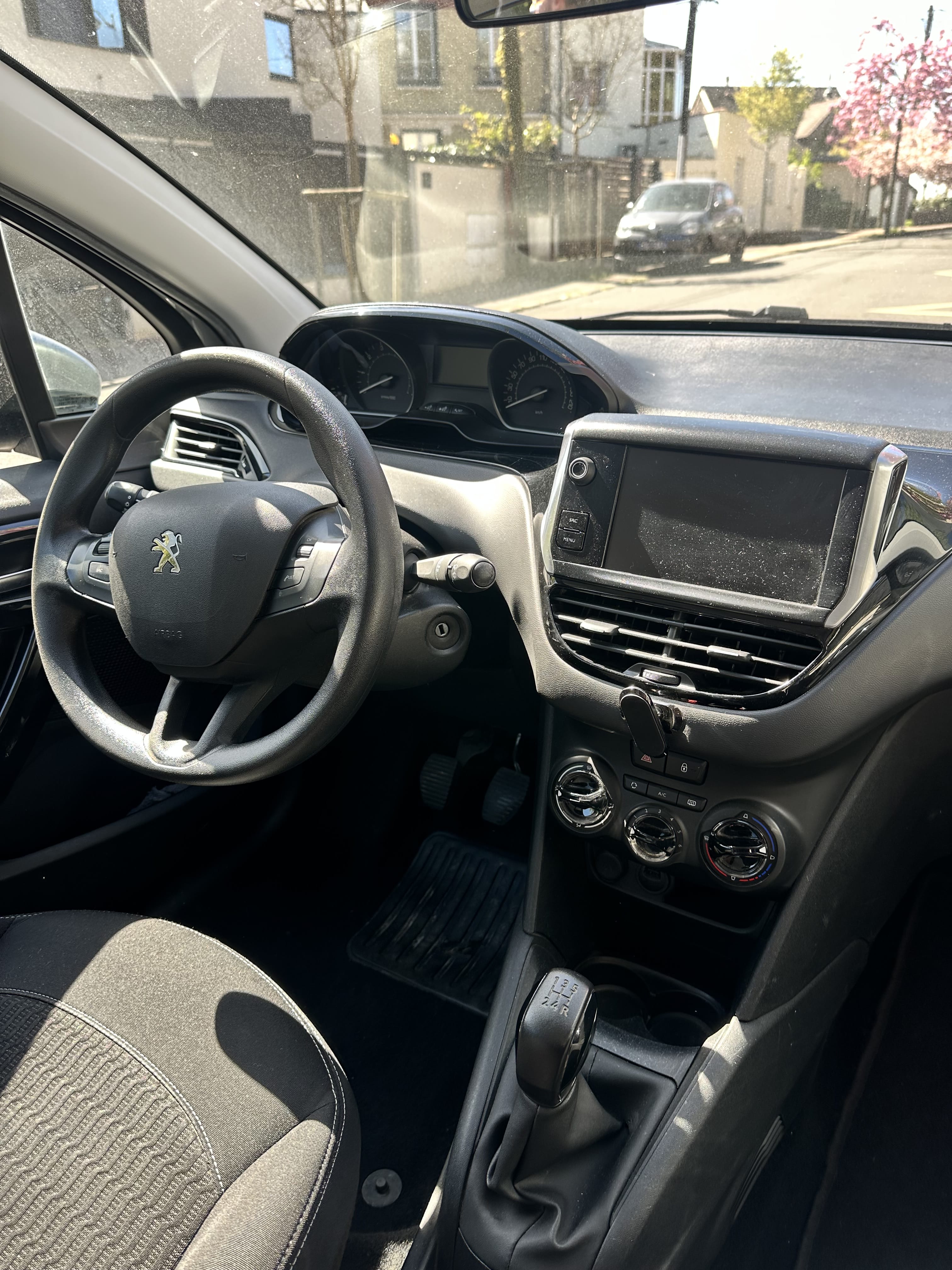 Peugeot 208 avec Quatre roues motrices