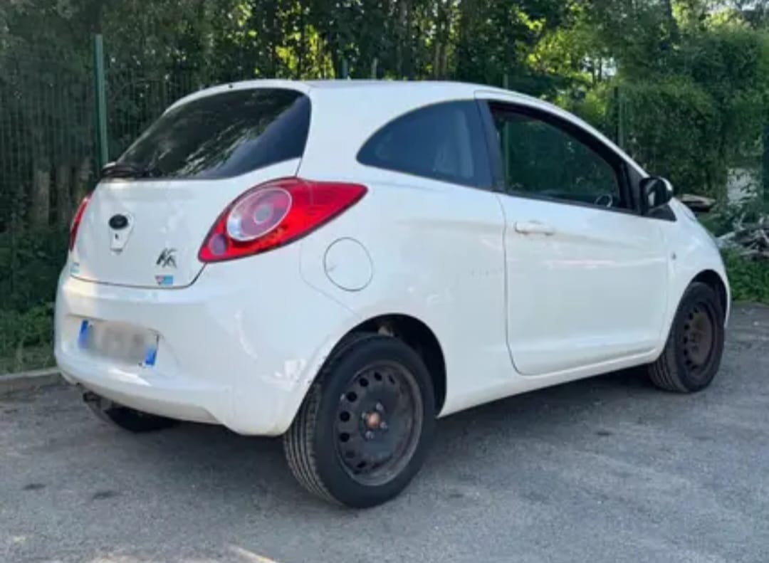 Ford Ka 1.2 avec Port USB