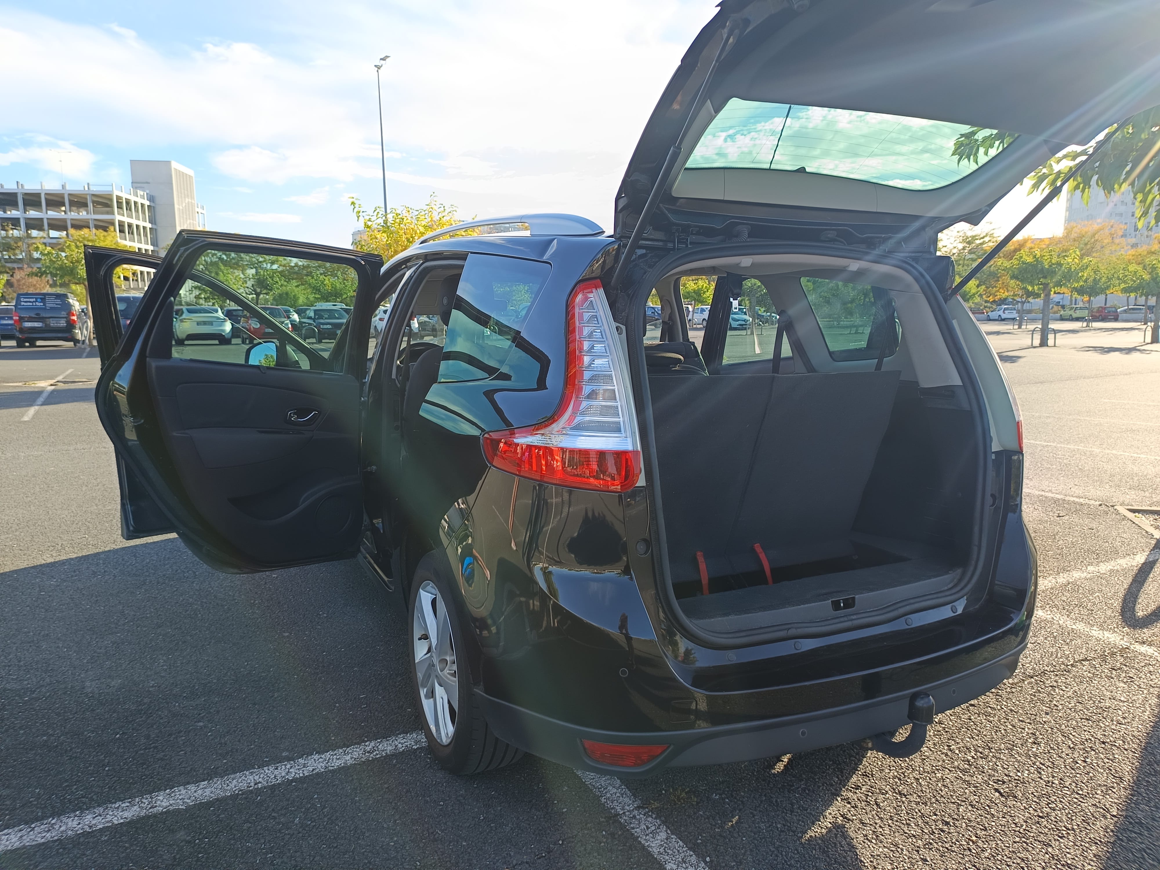 Renault Grand Scenic avec Régulateur de vitesse