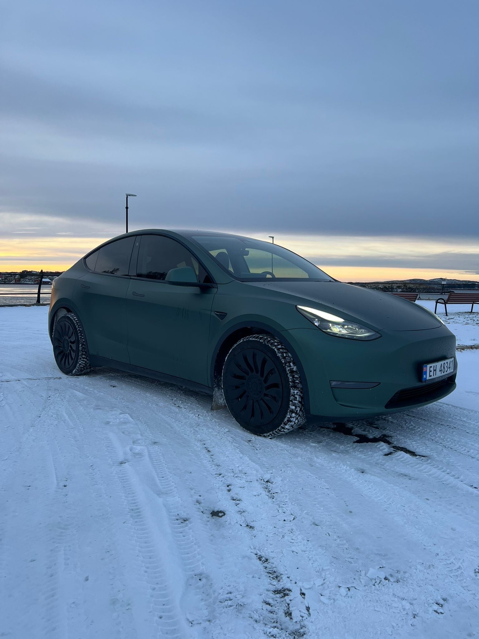 Tesla Model Y Long Range med Aircondition