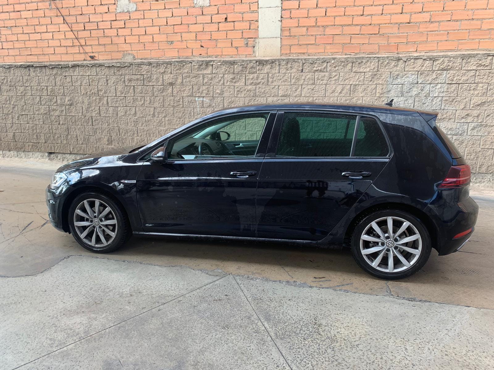 Volkswagen Golf Golf VII Gasolina BlueMotion. mit Klimaanlage