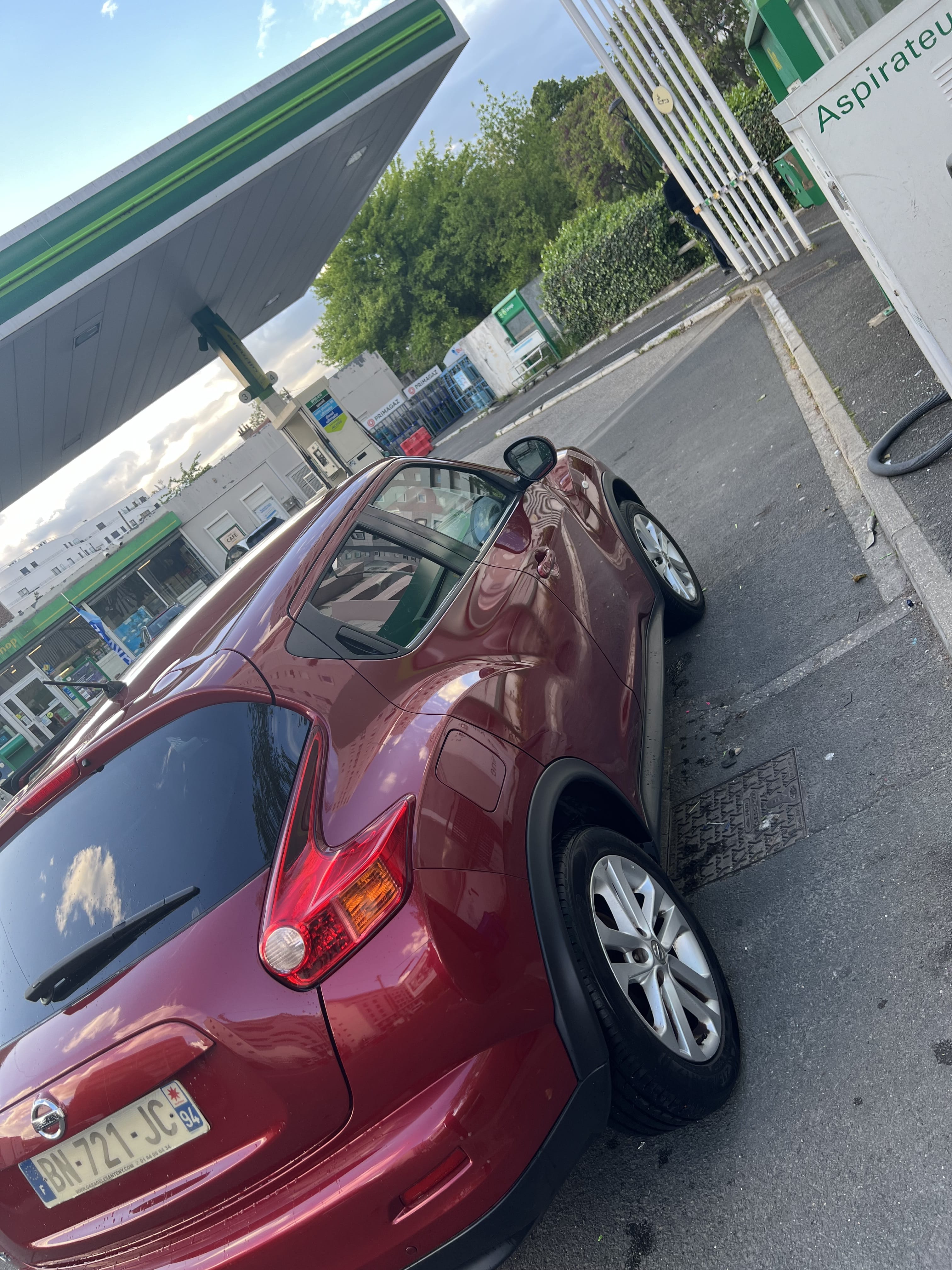 Nissan Juke, 2011, Essence 95