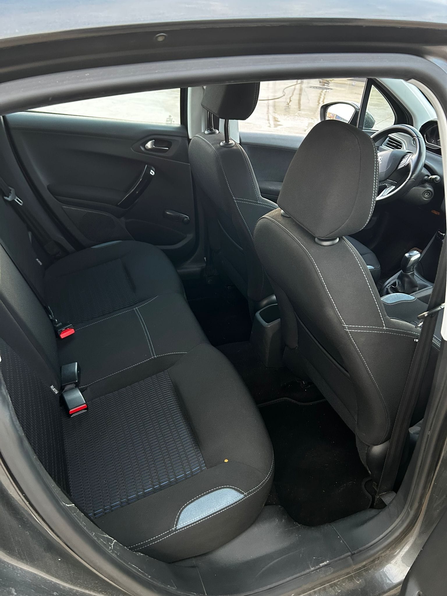 Peugeot 208 con Audio Bluetooth