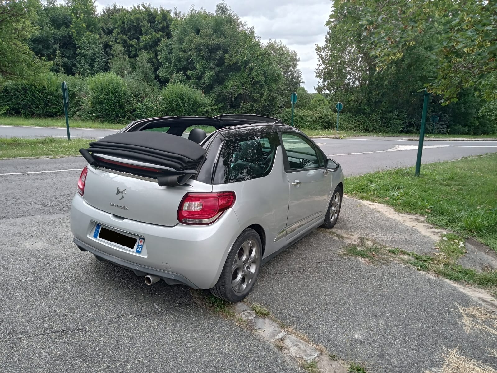 Citroen DS3 Cabriolet avec Climatisation