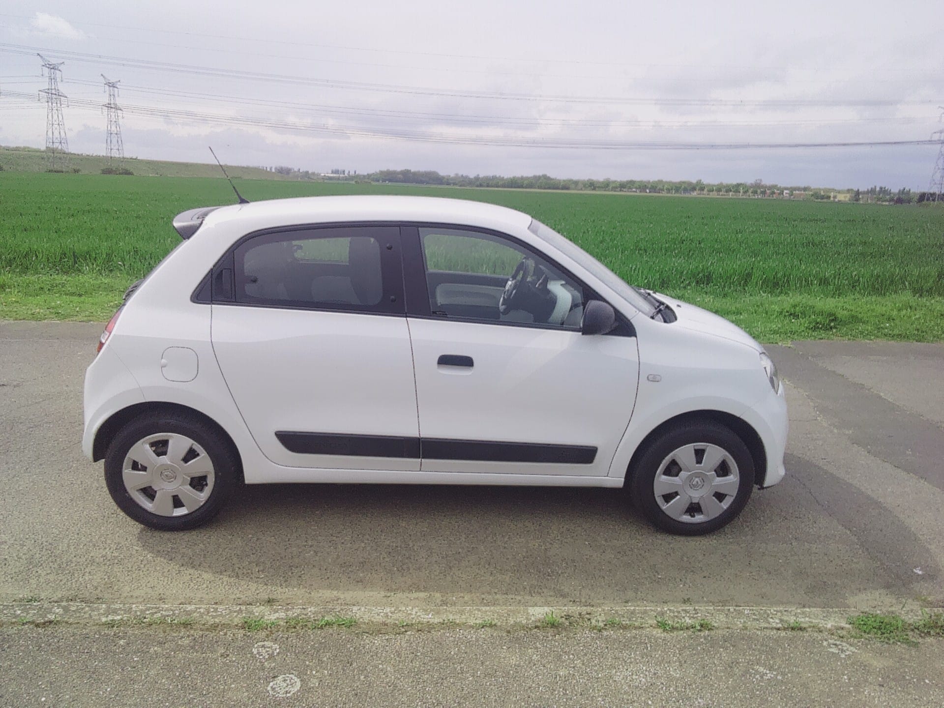 Renault Twingo avec Autoradio