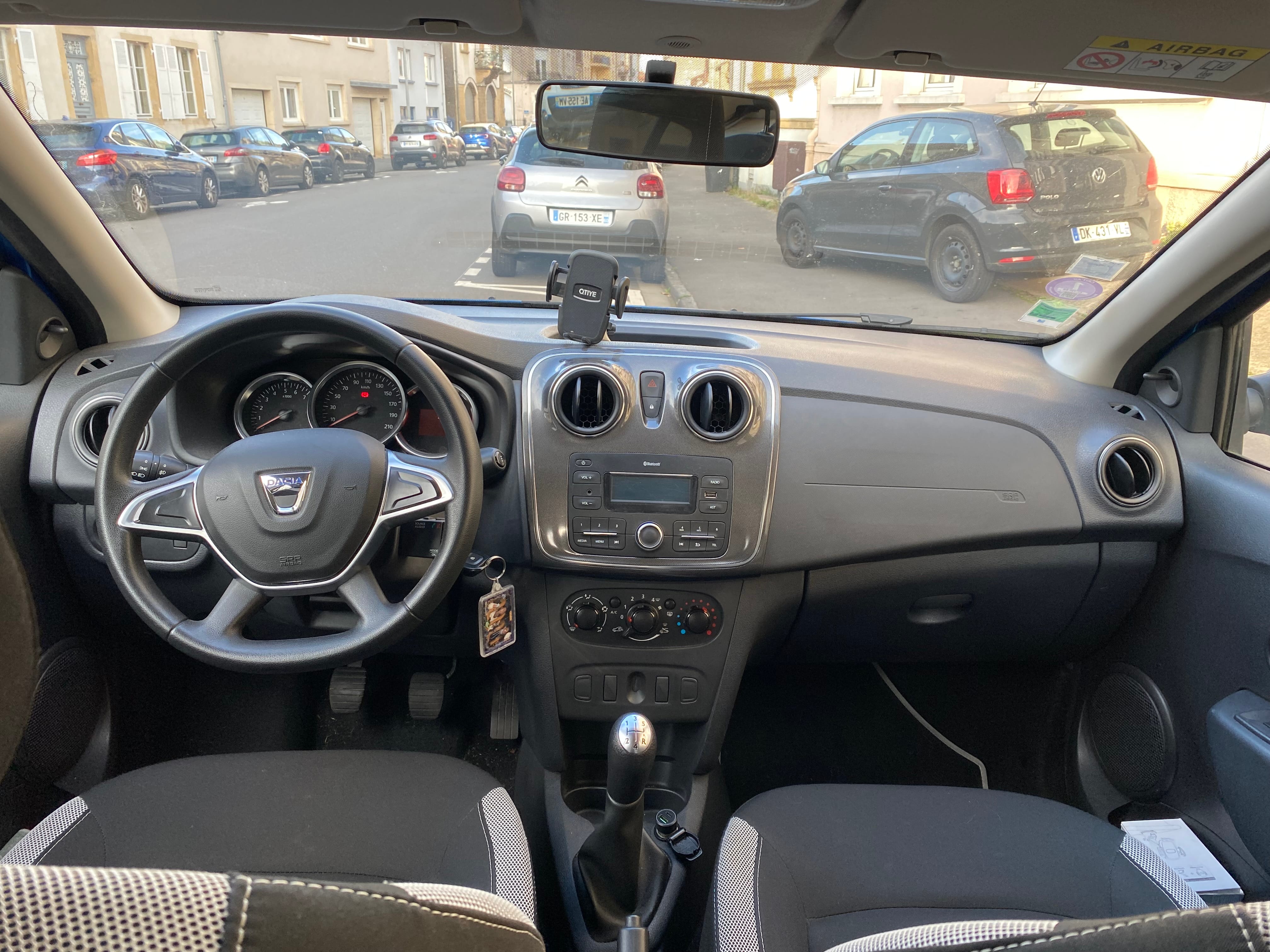 Dacia Sandero Stepway avec Entrée audio / iPod