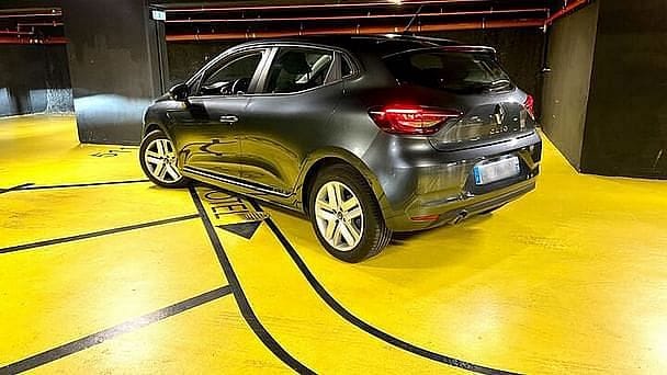 Renault Clio avec GPS