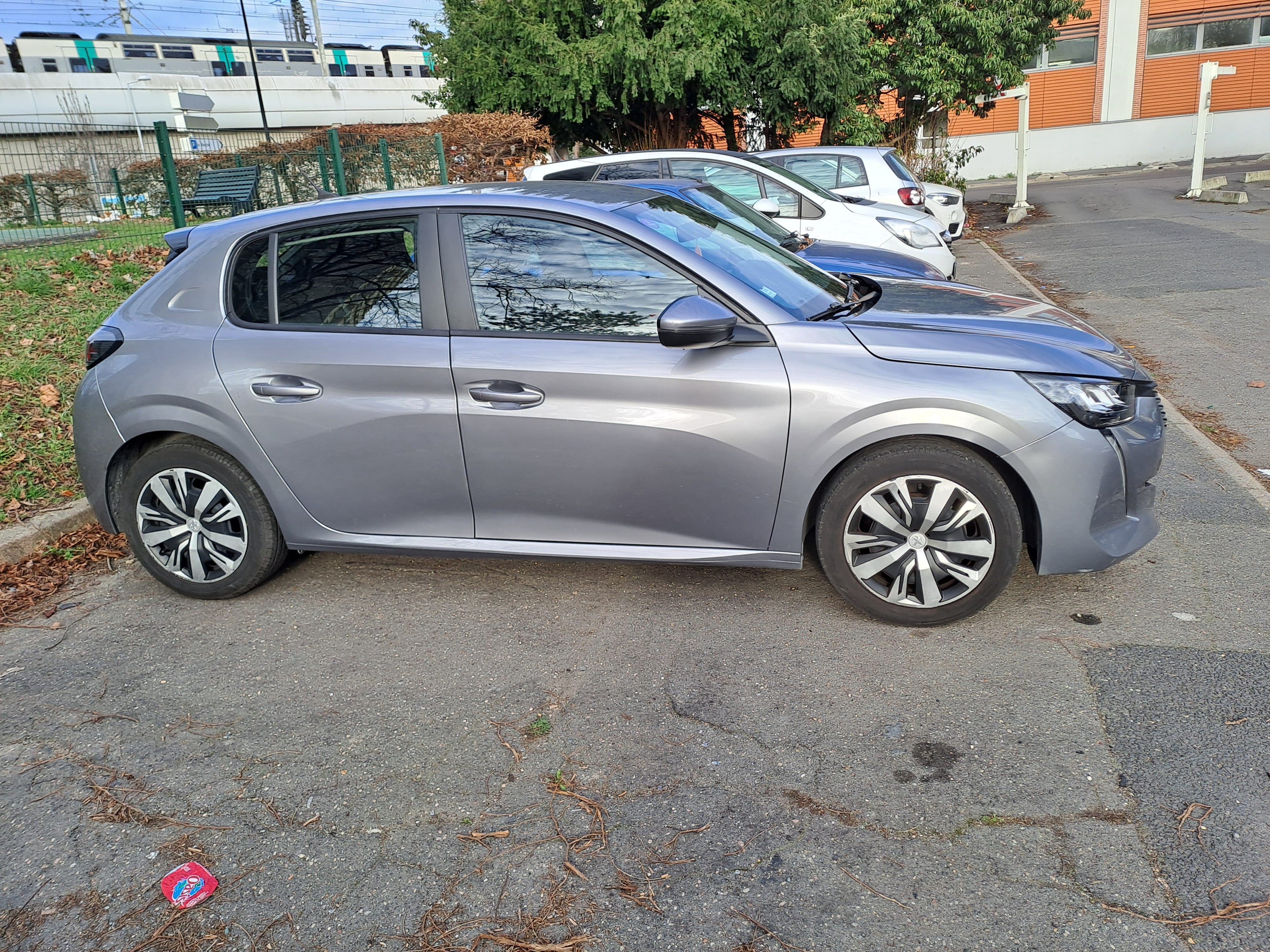 Peugeot 208, 2020, Essence 95