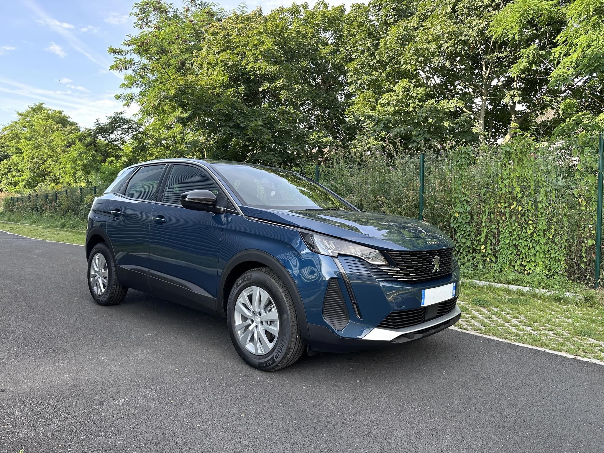 Peugeot 3008 ACTIVE PACK PURETECH 130CH BVA with Air conditioning