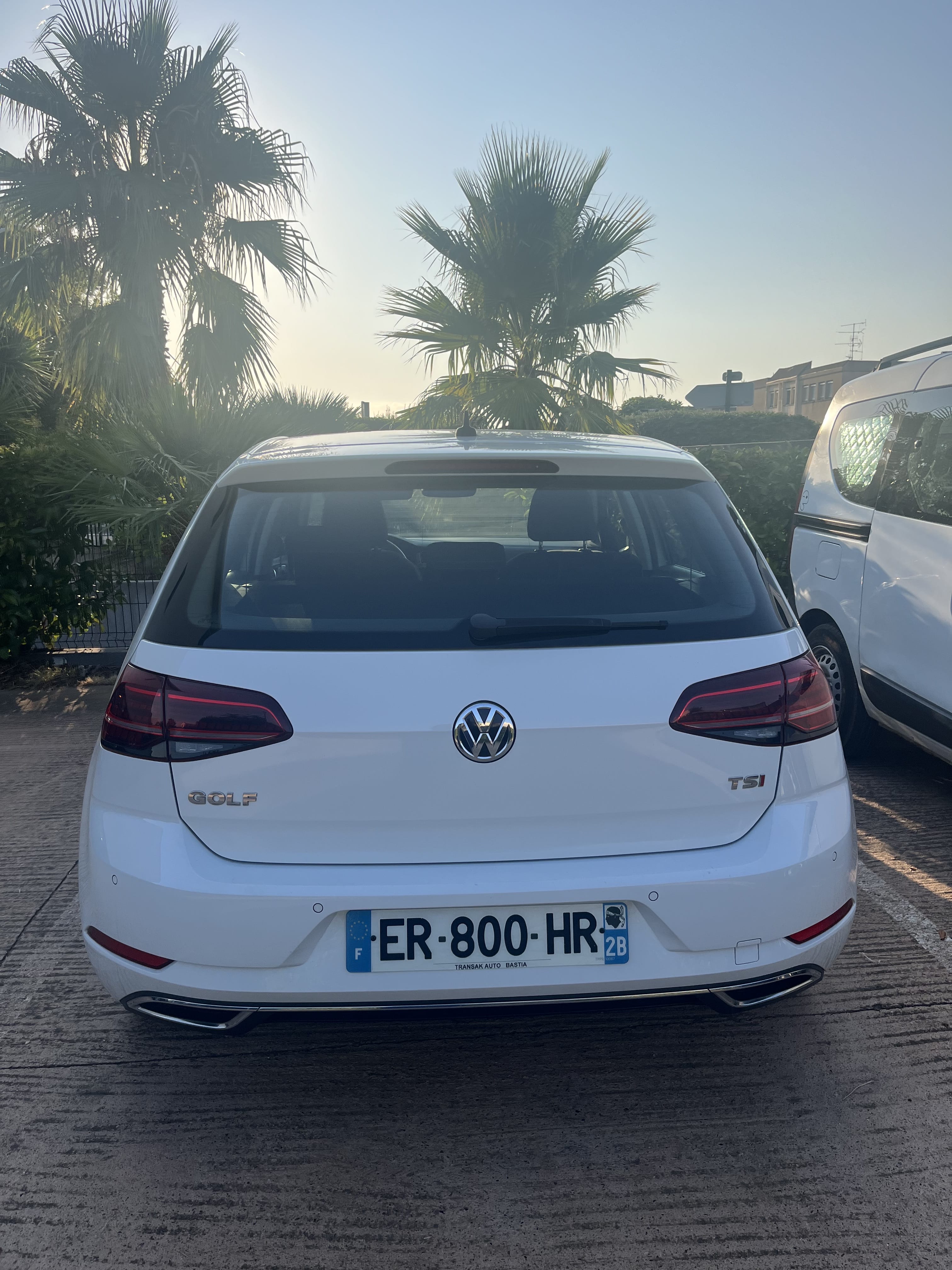 Volkswagen Golf avec GPS