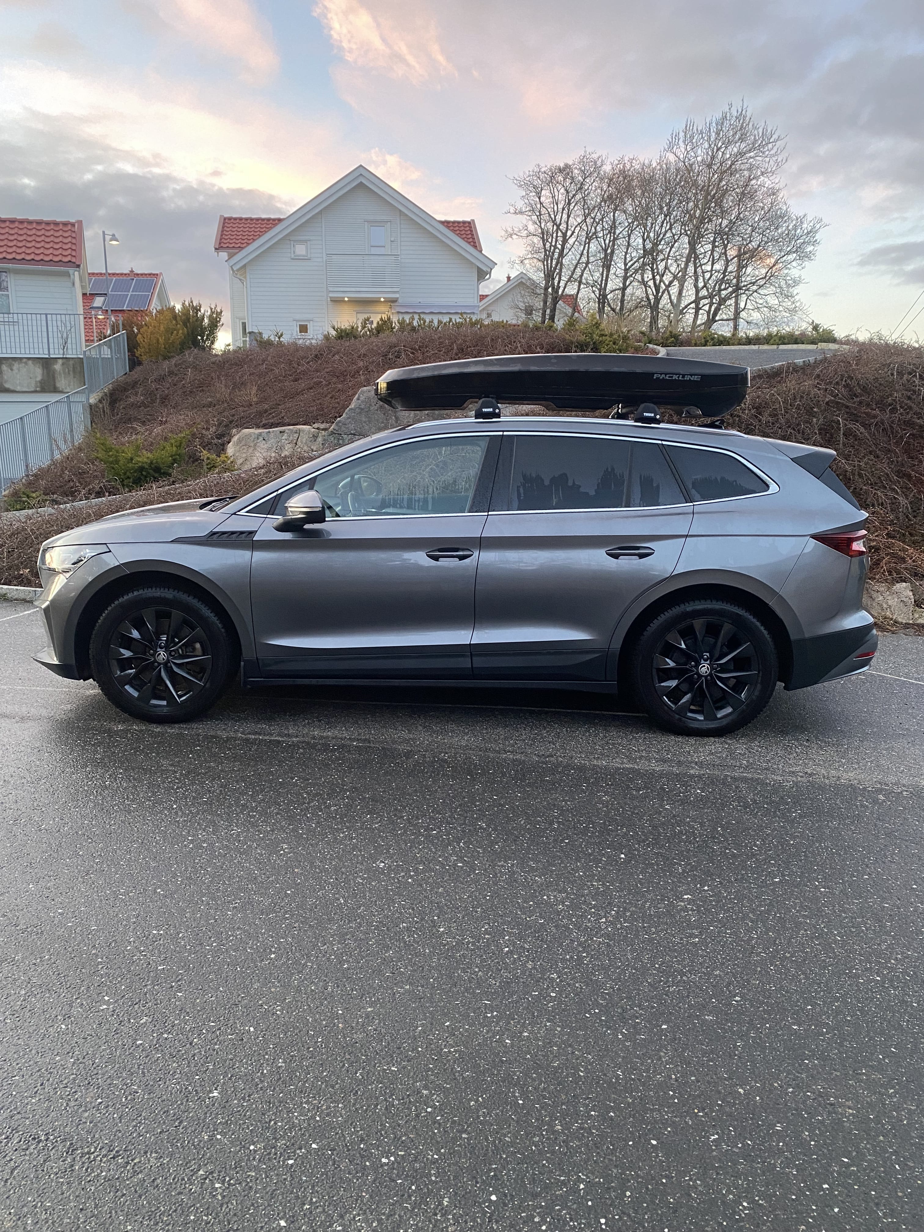 Skoda Enyaq 80 med Aircondition
