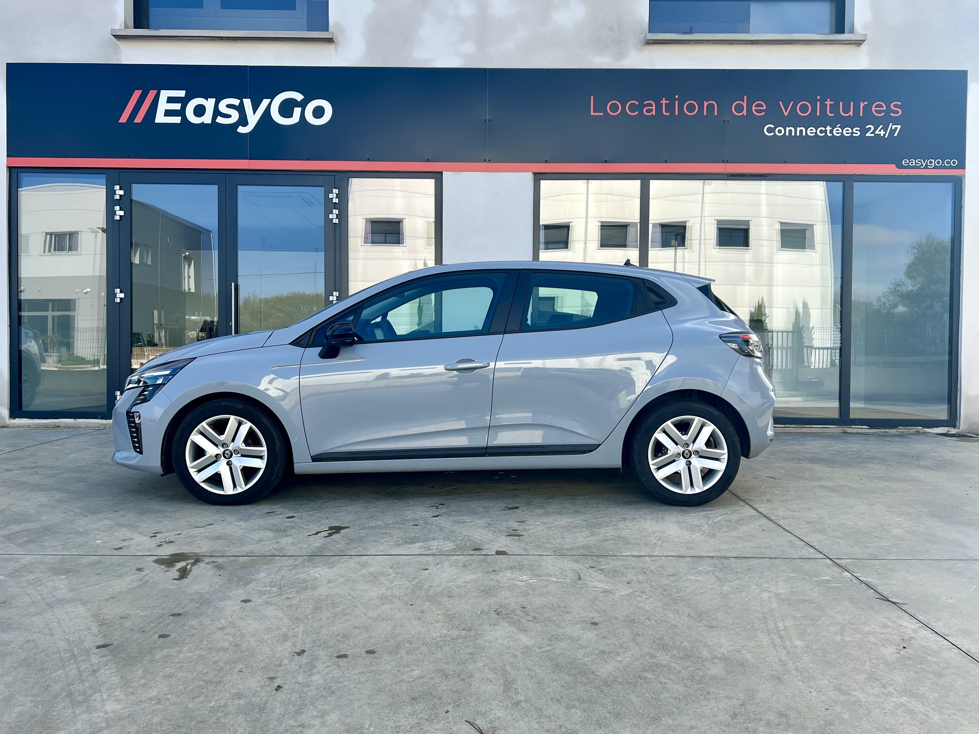 Renault Clio #410 con Aire acondicionado