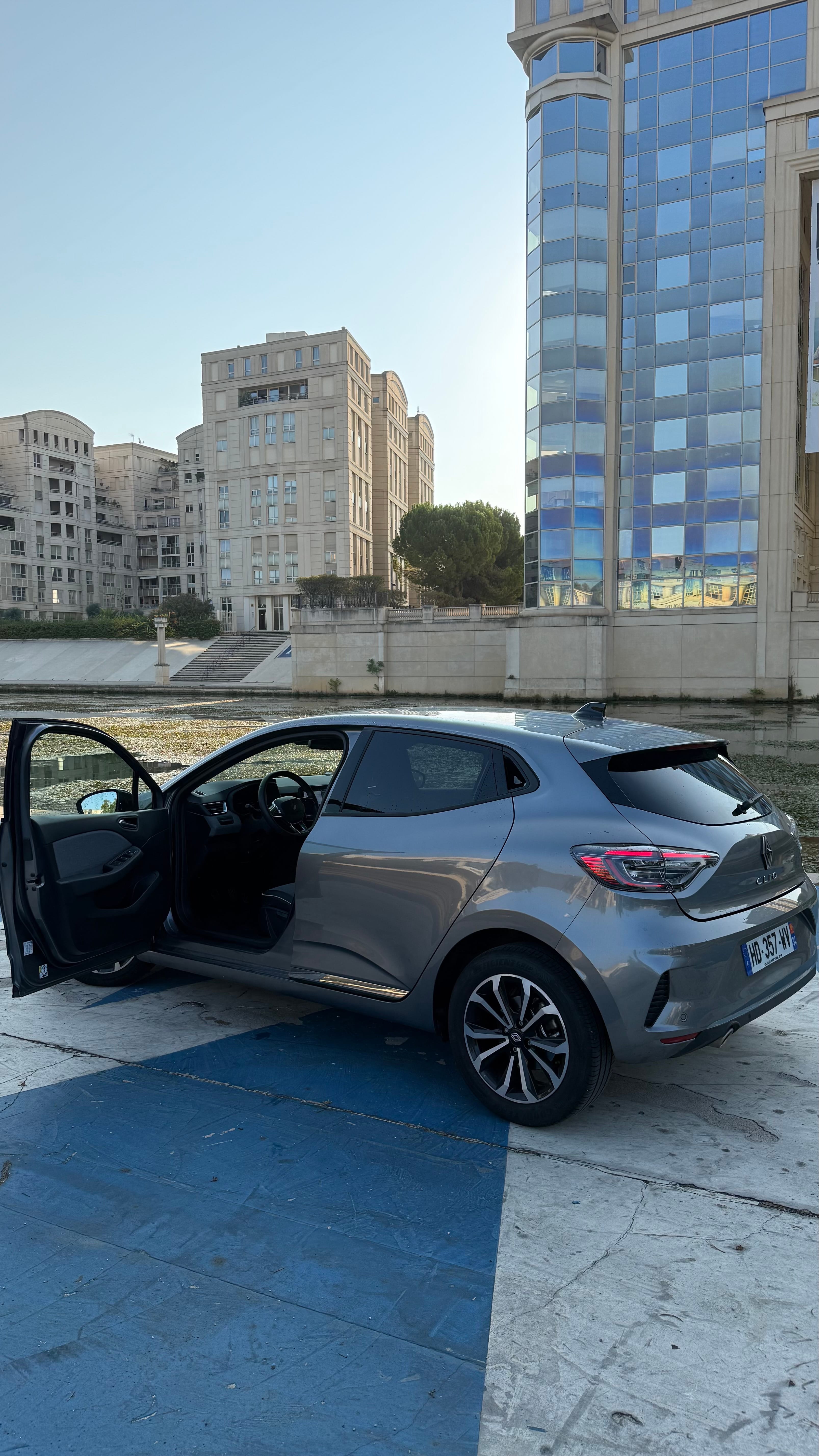 Renault Clio Techno 1.0 TCE avec Caméra de recul