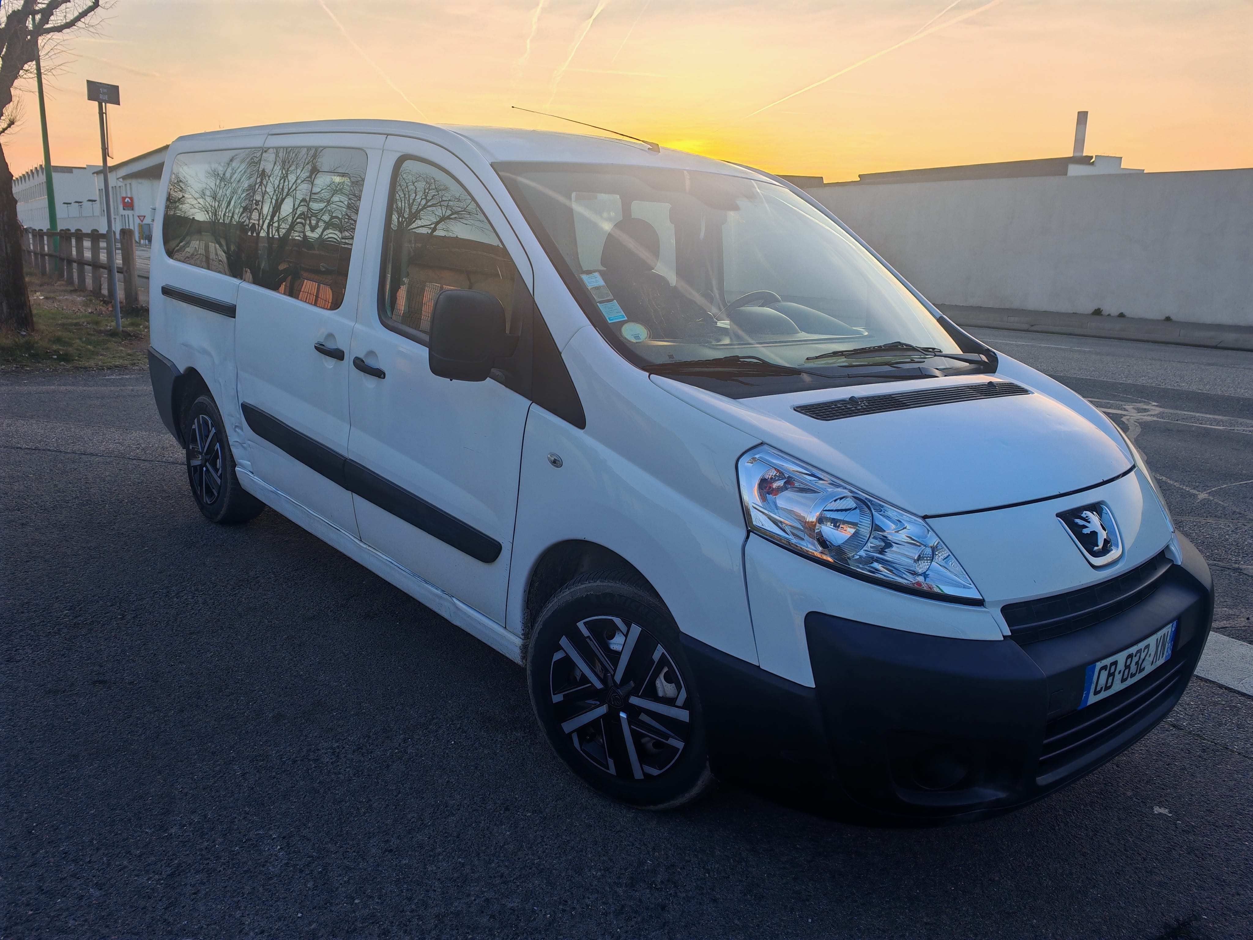 Peugeot Expert Tepee 2.0 HDI 163ch de 2014 avec Climatisation