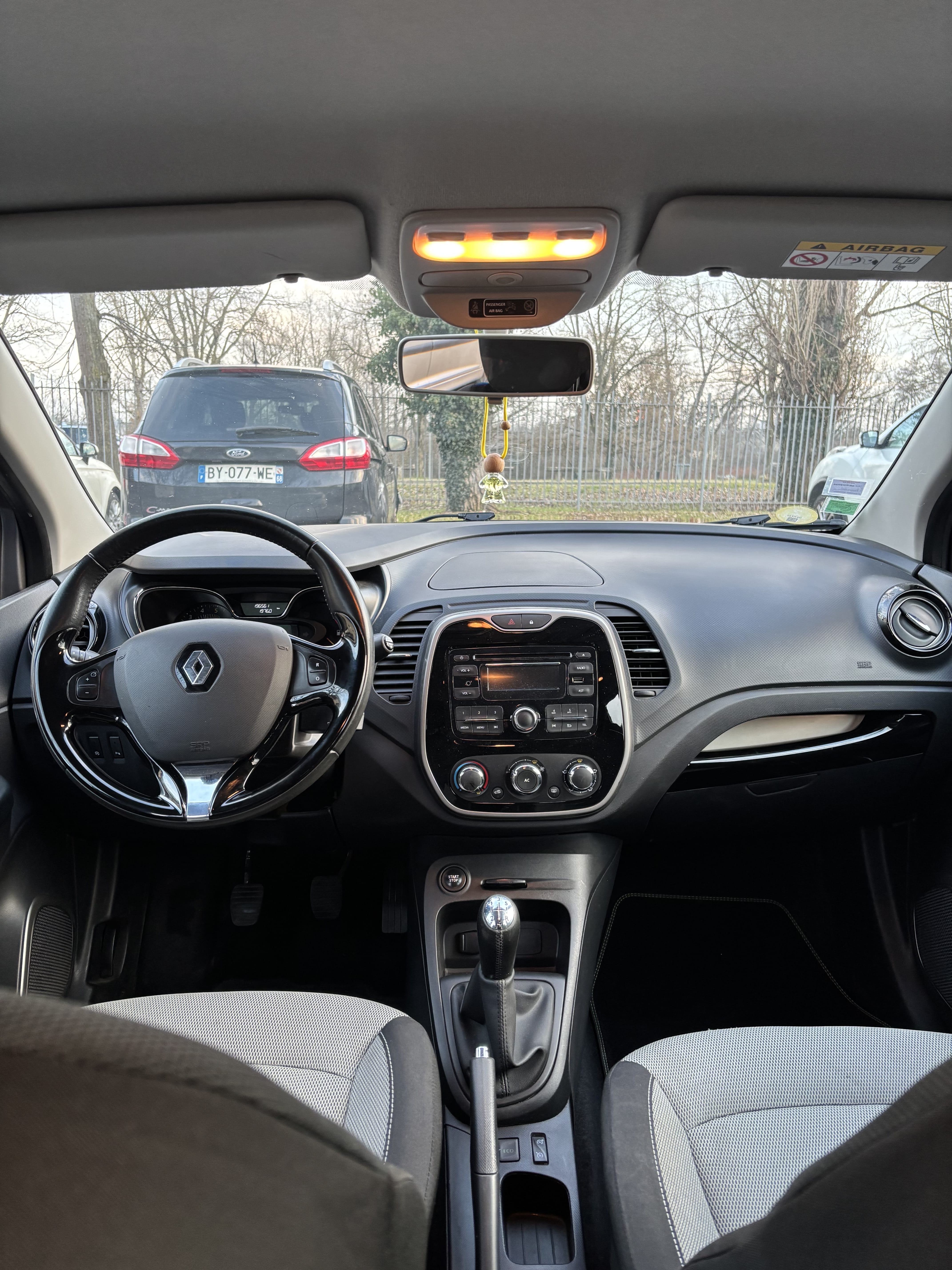 Renault Captur 1.5 DCI 90 Energy S&S Eco2 Zen avec Siège bébé