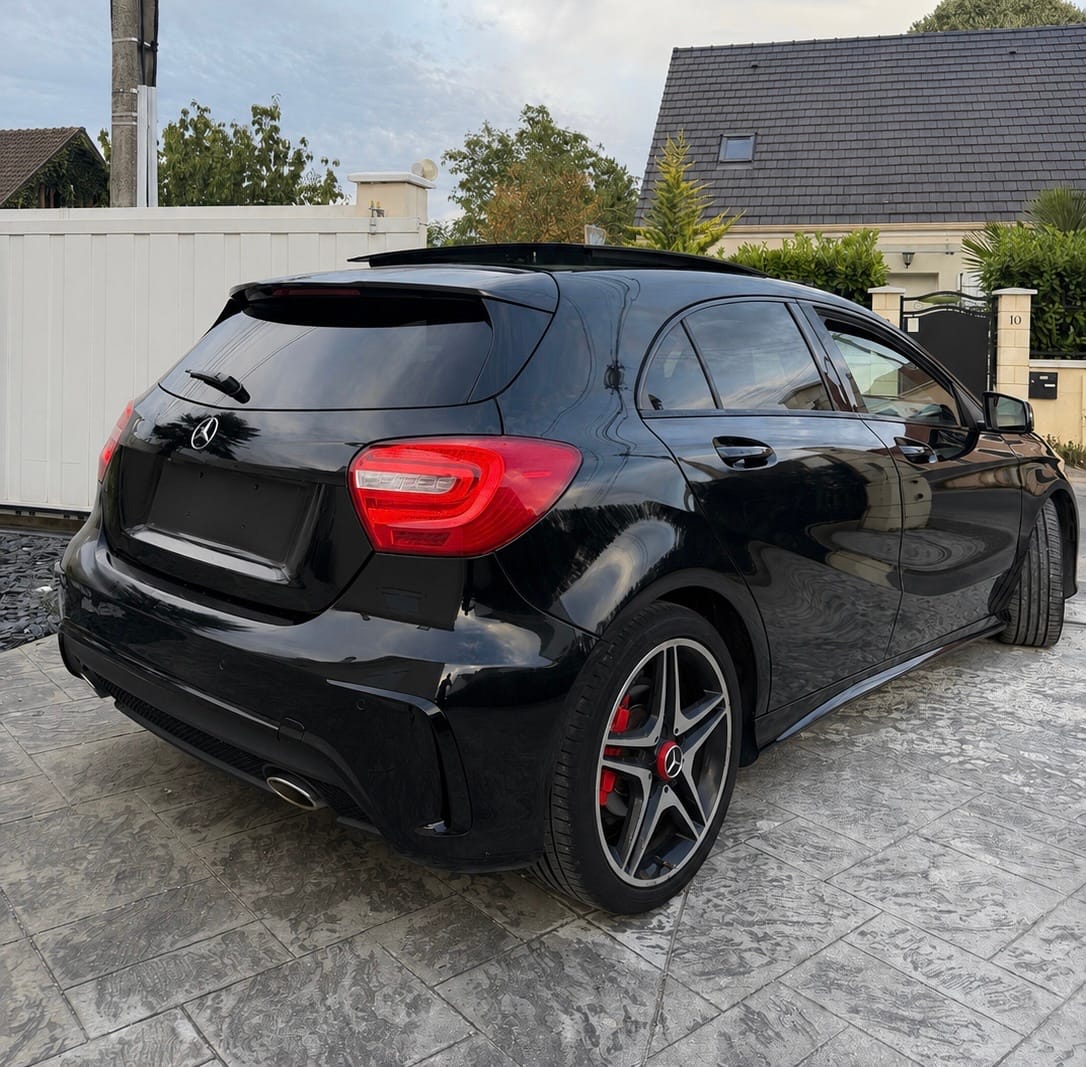 Mercedes-Benz Classe A avec GPS