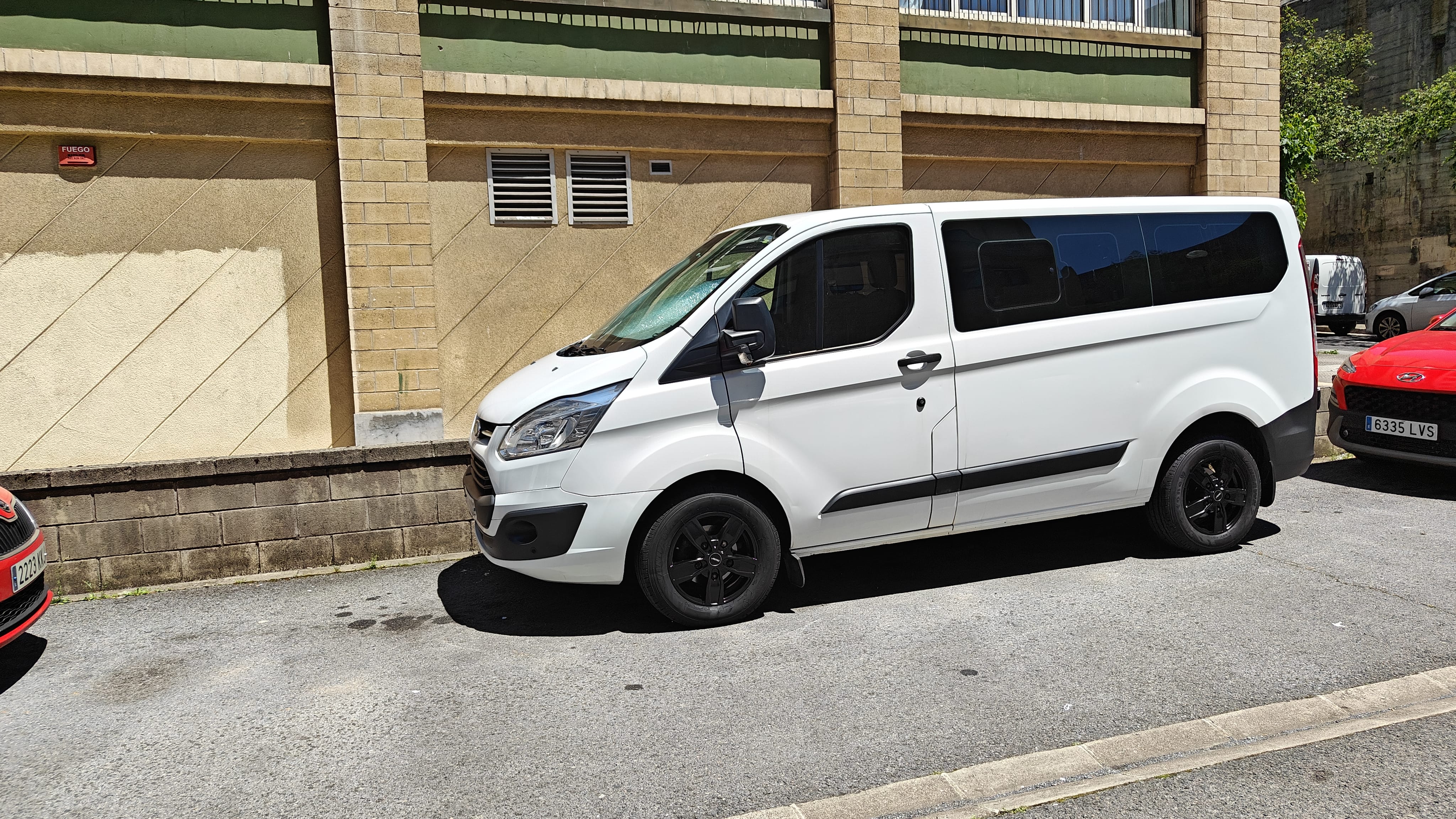 Ford Transit Custom Kombi con Audio Bluetooth