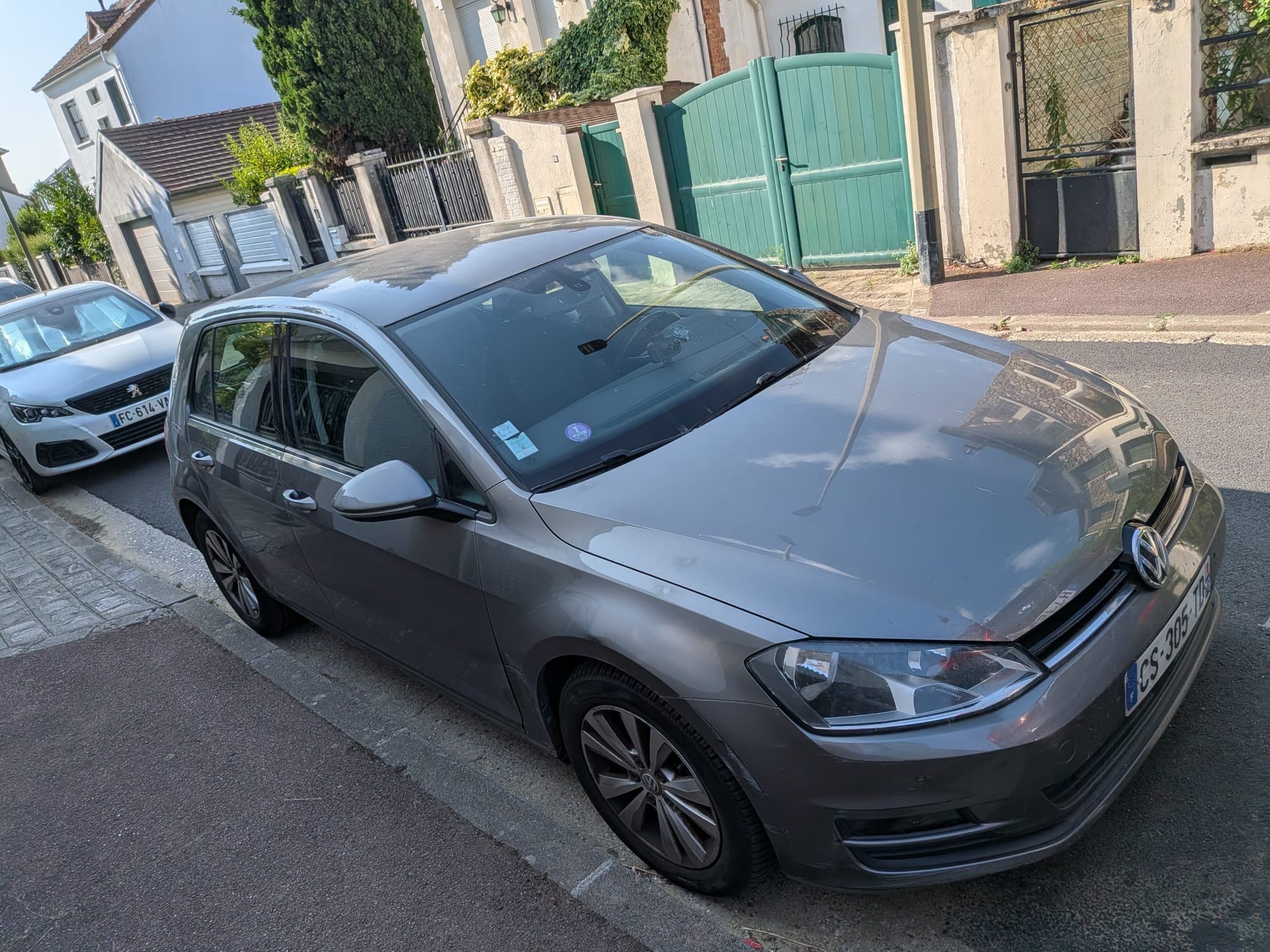 Volkswagen Golf avec Climatisation