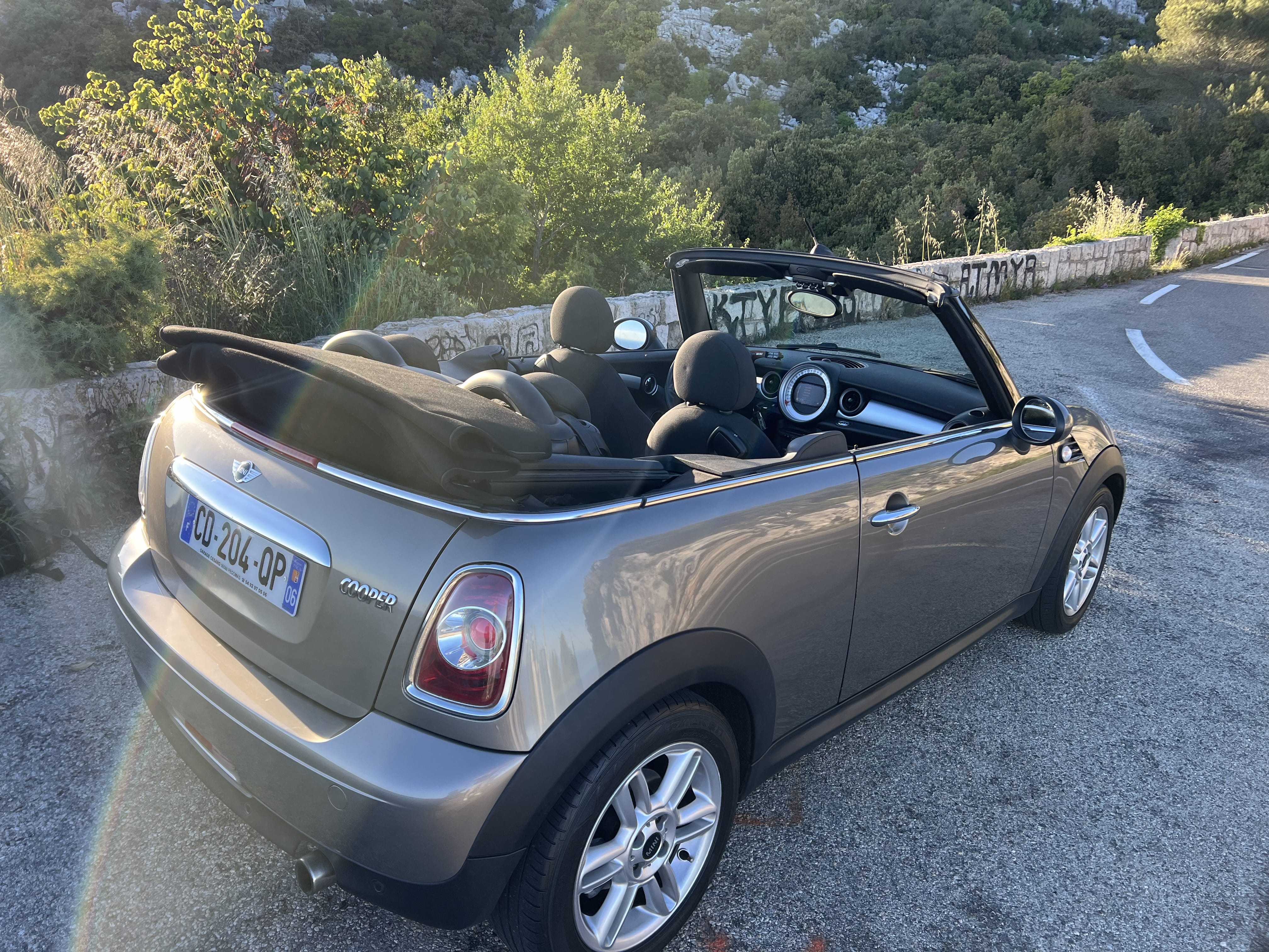 Mini Cabriolet Automatique Red Chili avec GPS