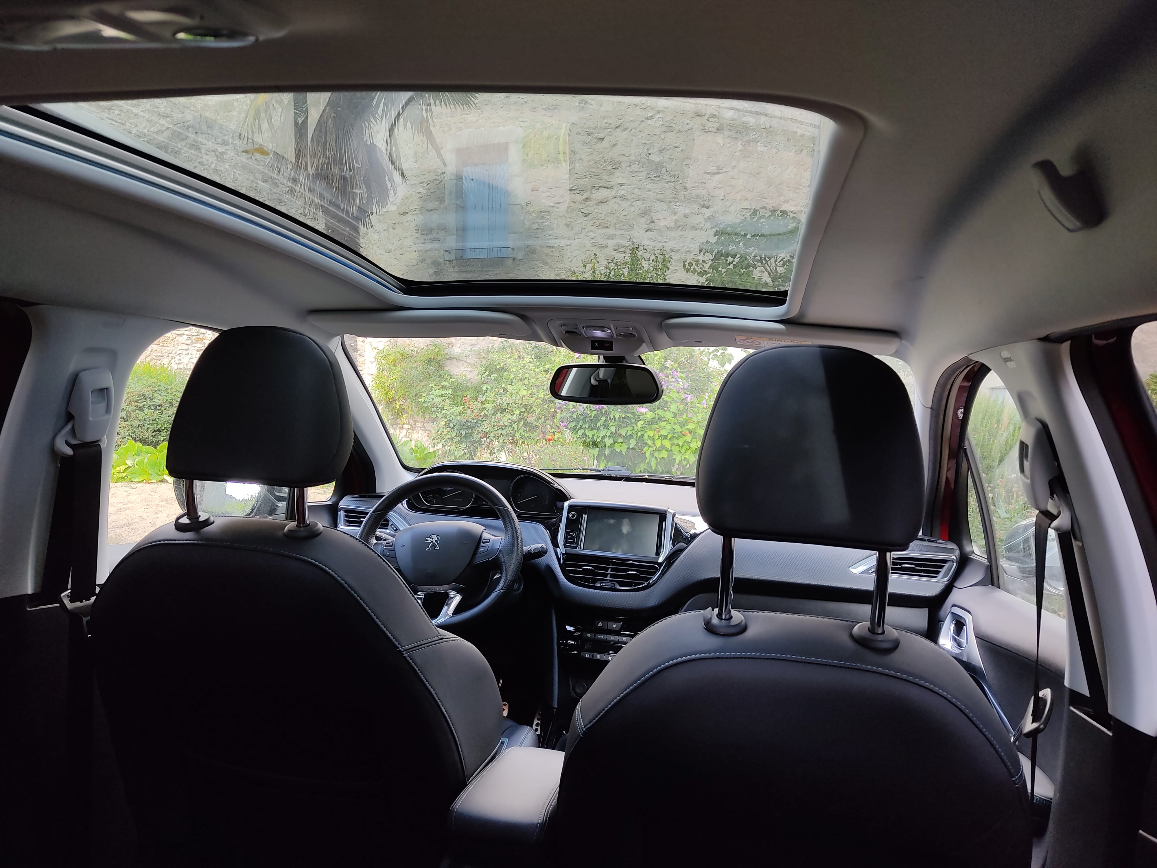Peugeot 2008 avec Siège bébé