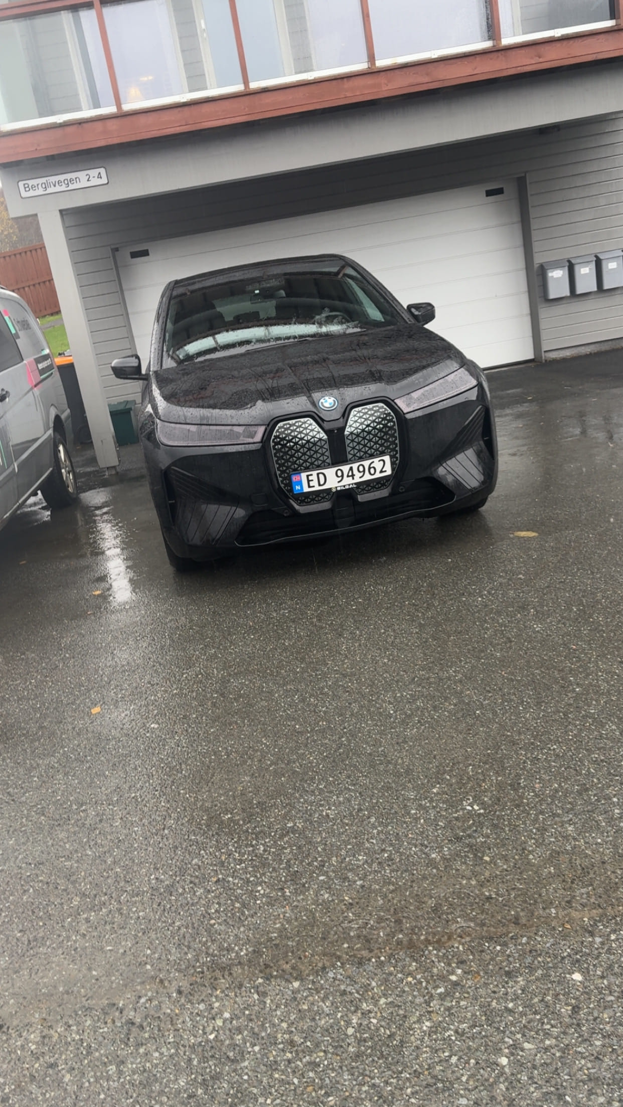 BMW iX xDrive40, 2022, Électrique, automatique