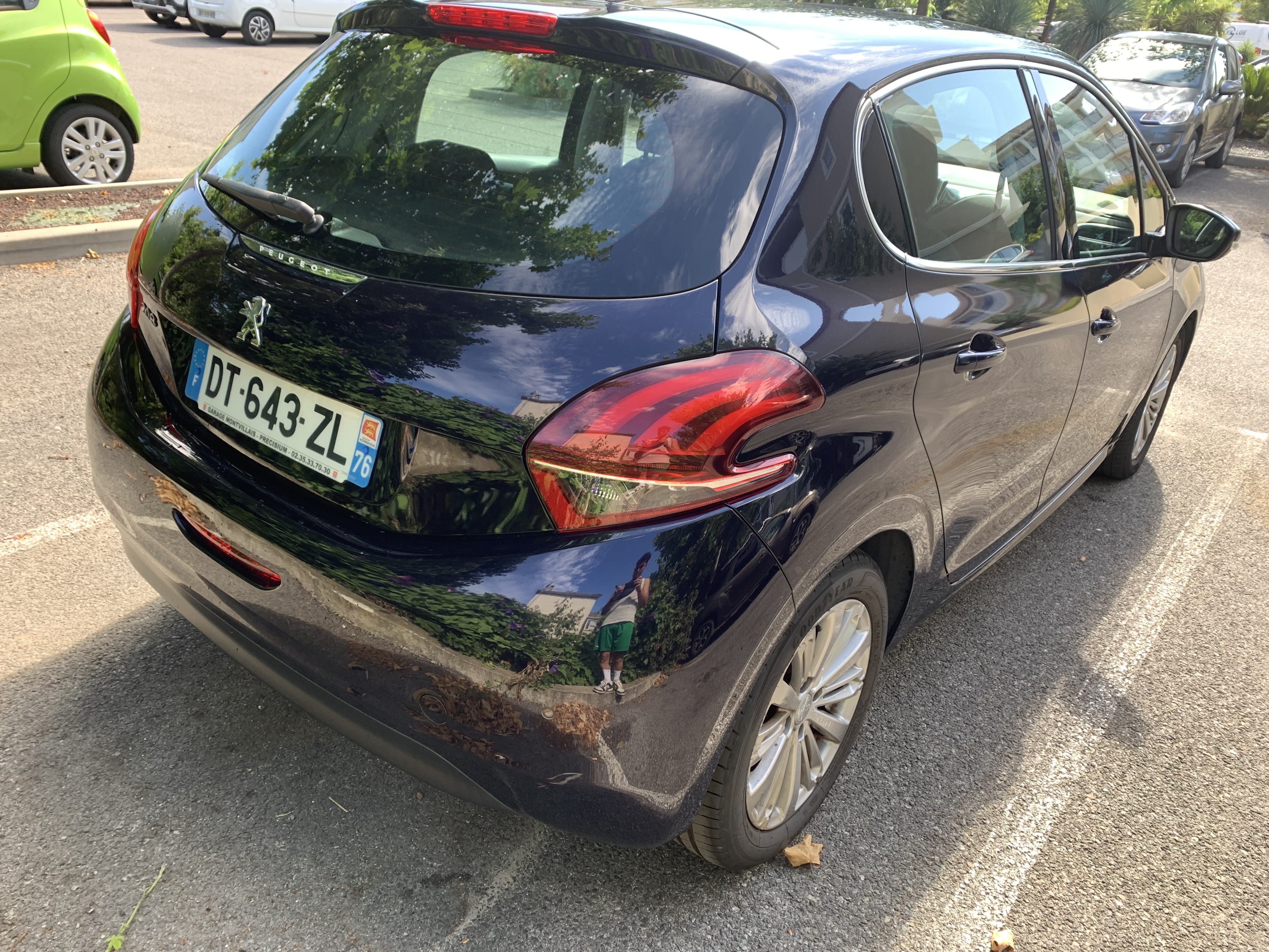 Peugeot 208 avec GPS