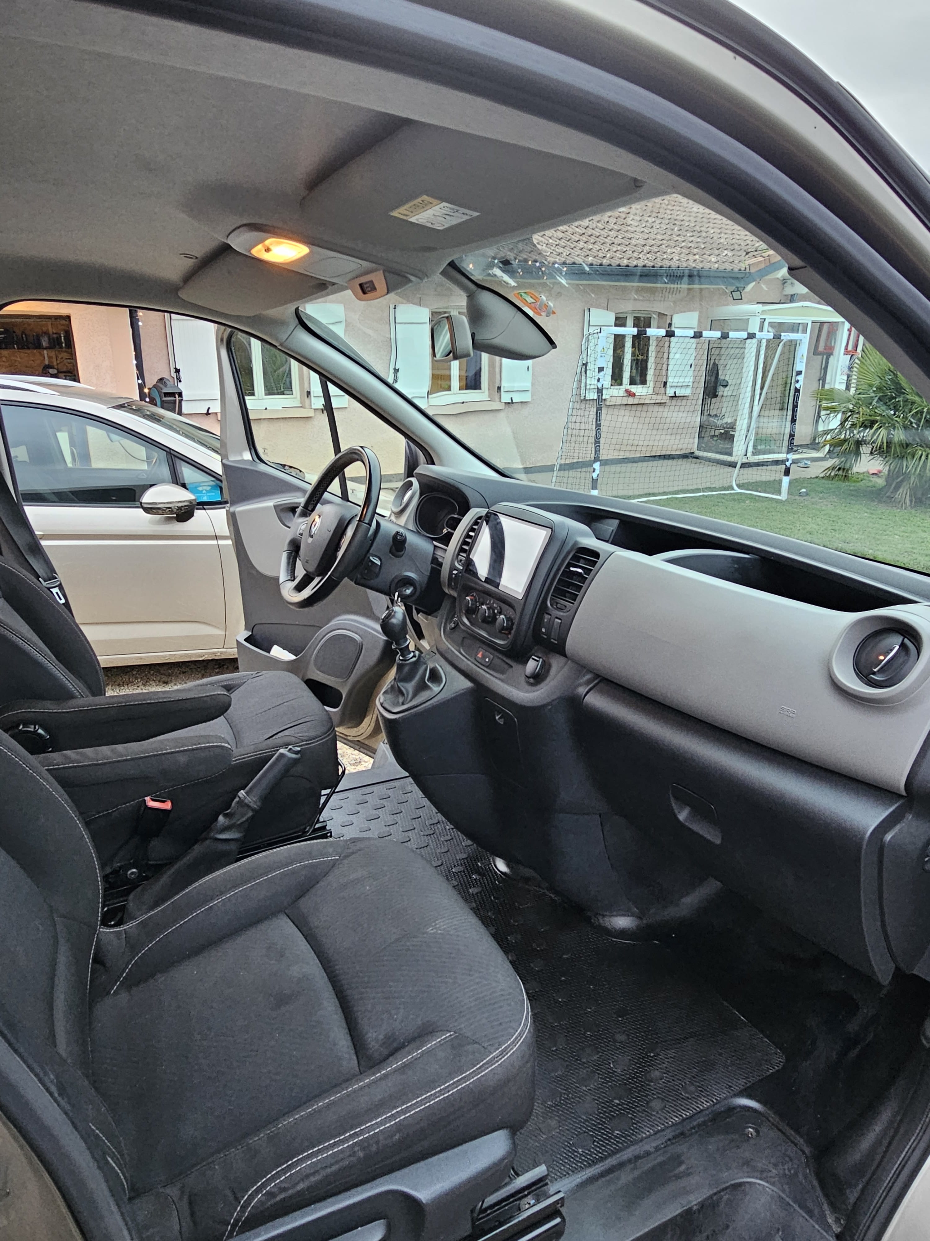 Renault Trafic Passenger avec Régulateur de vitesse