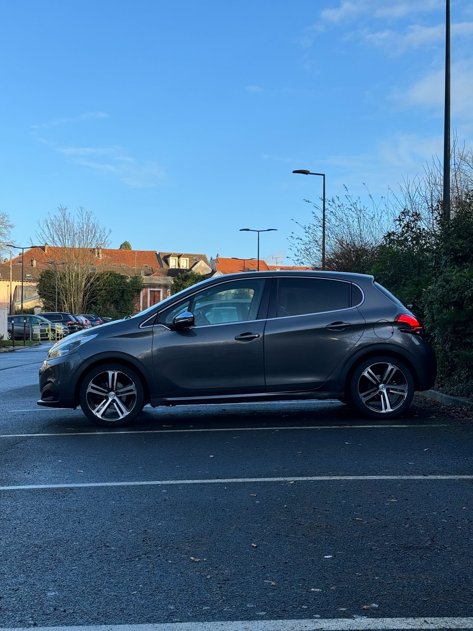 Peugeot 208 avec Climatisation