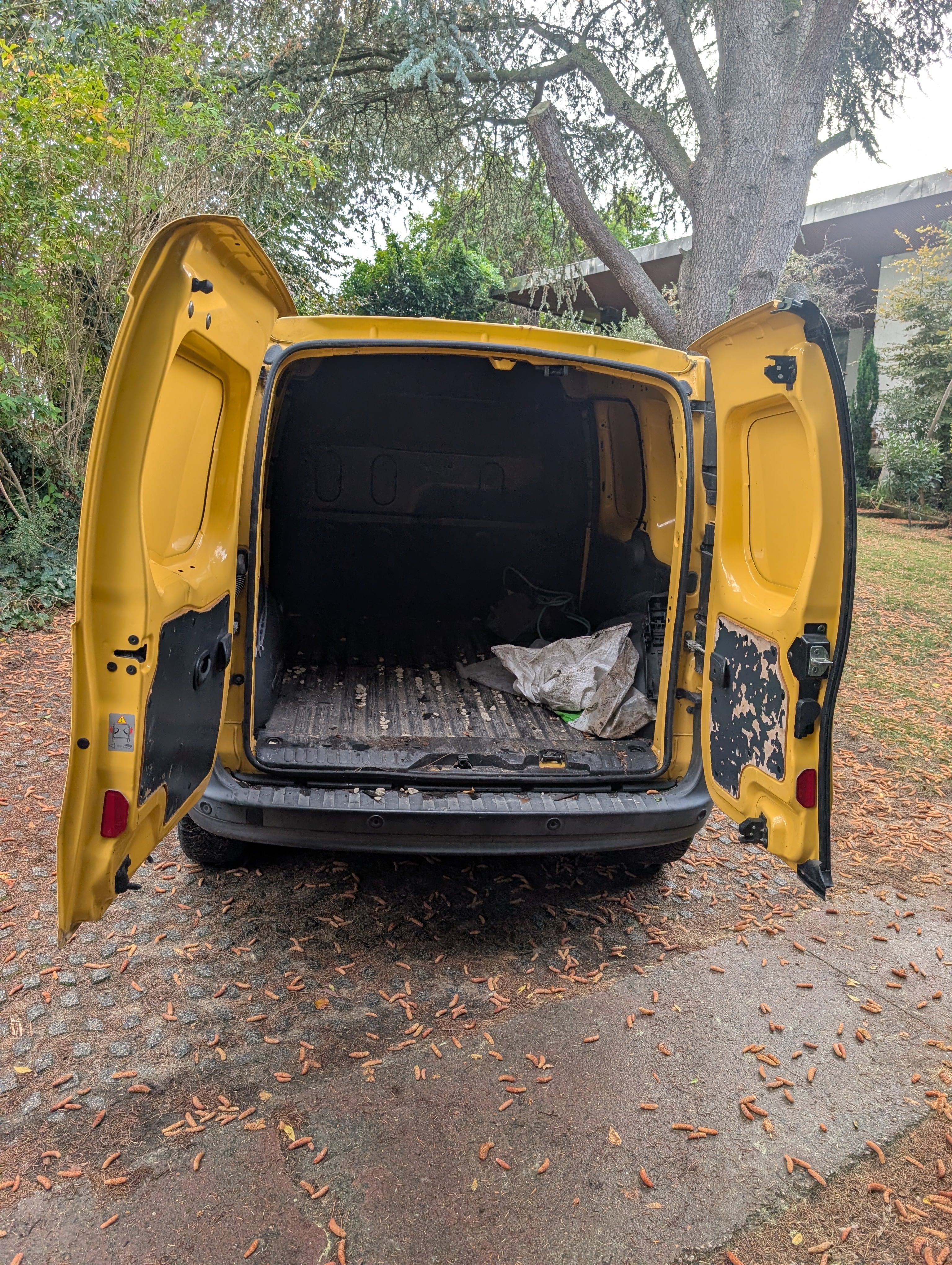 Renault Kangoo avec Autoradio