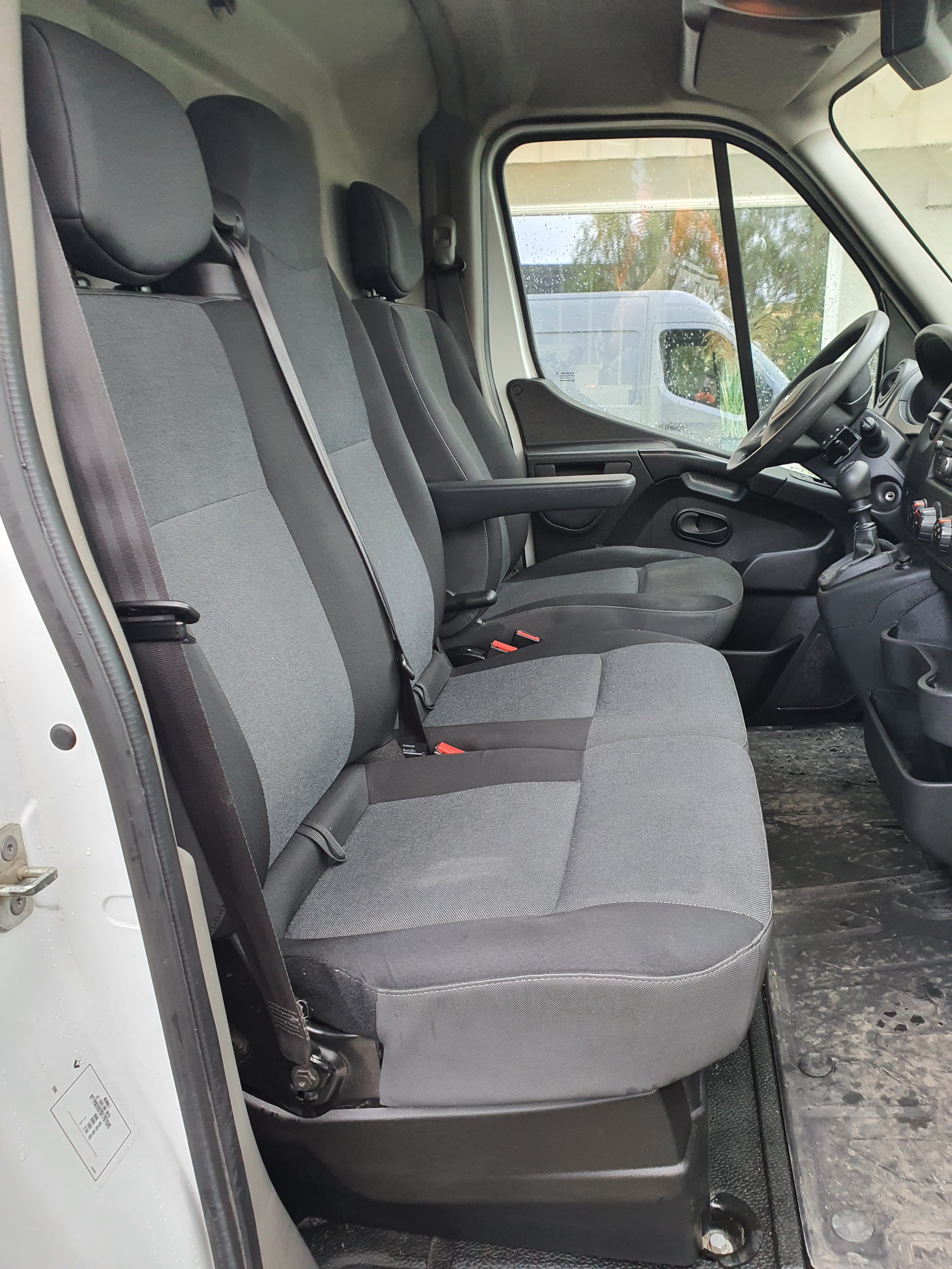 Renault Master med Bluetooth audio