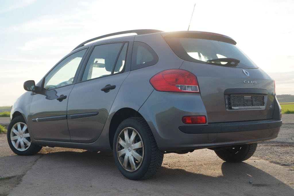 Renault Clio Grandtour mit Winterreifen