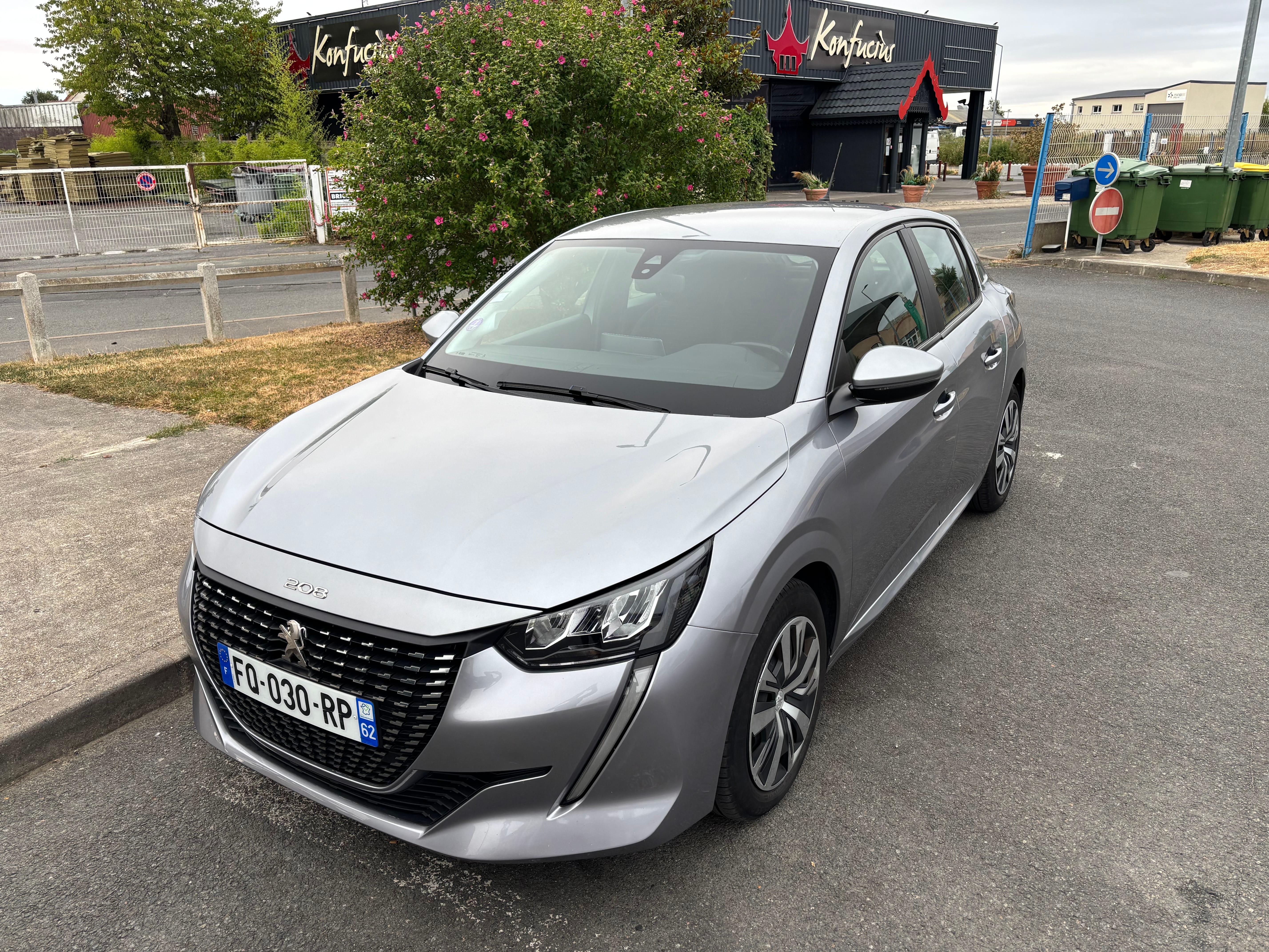 Peugeot 208, 2020, Essence 95, automatique