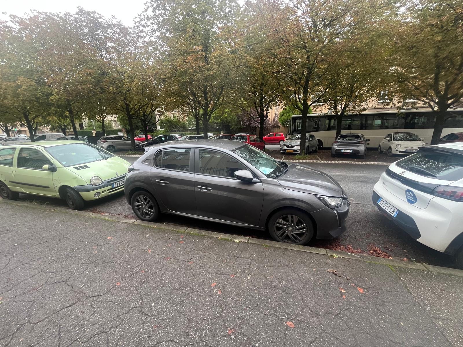 Peugeot 208 avec Climatisation