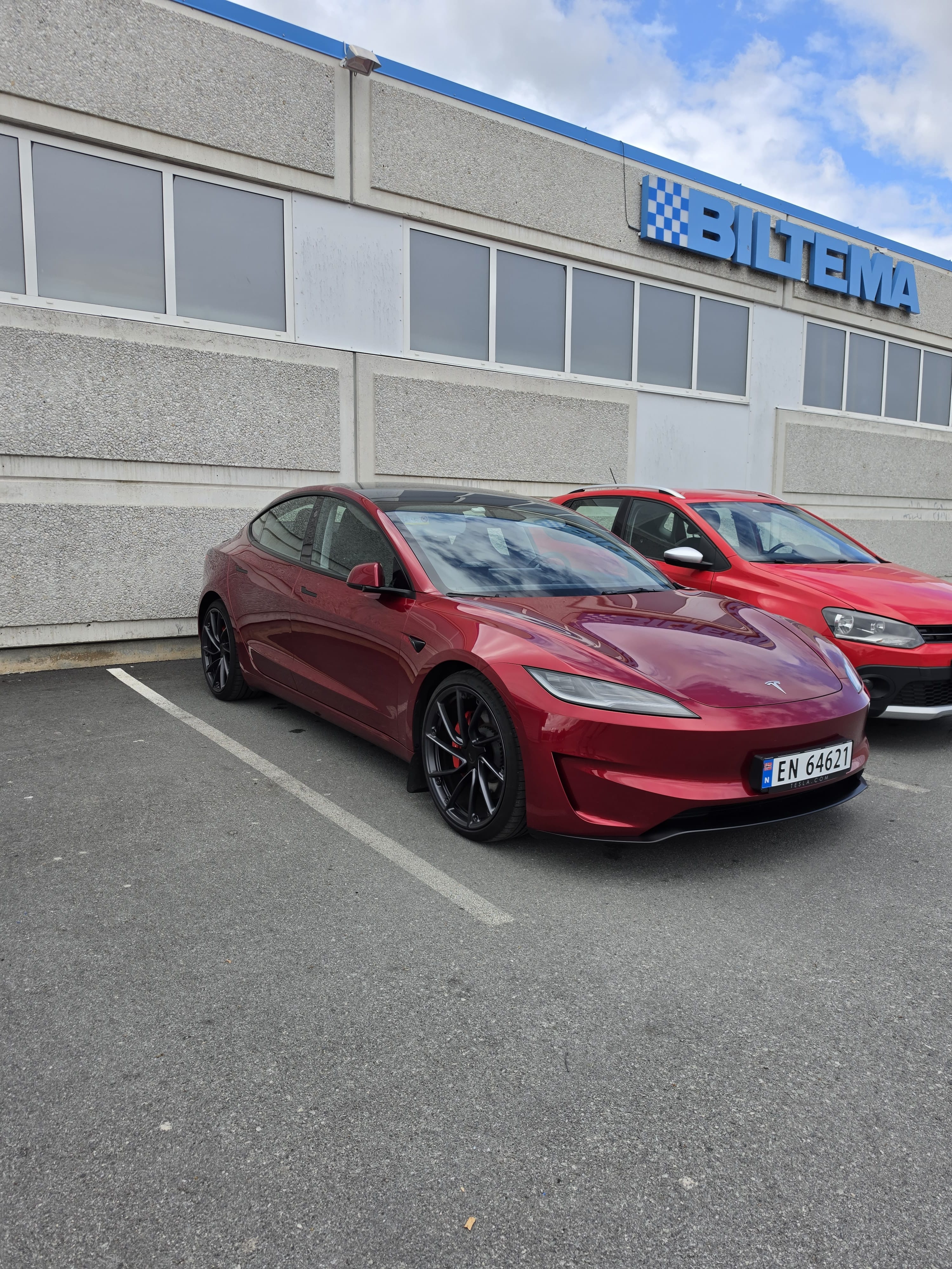 Tesla Model 3 Performance, 2025, Electric, automatic