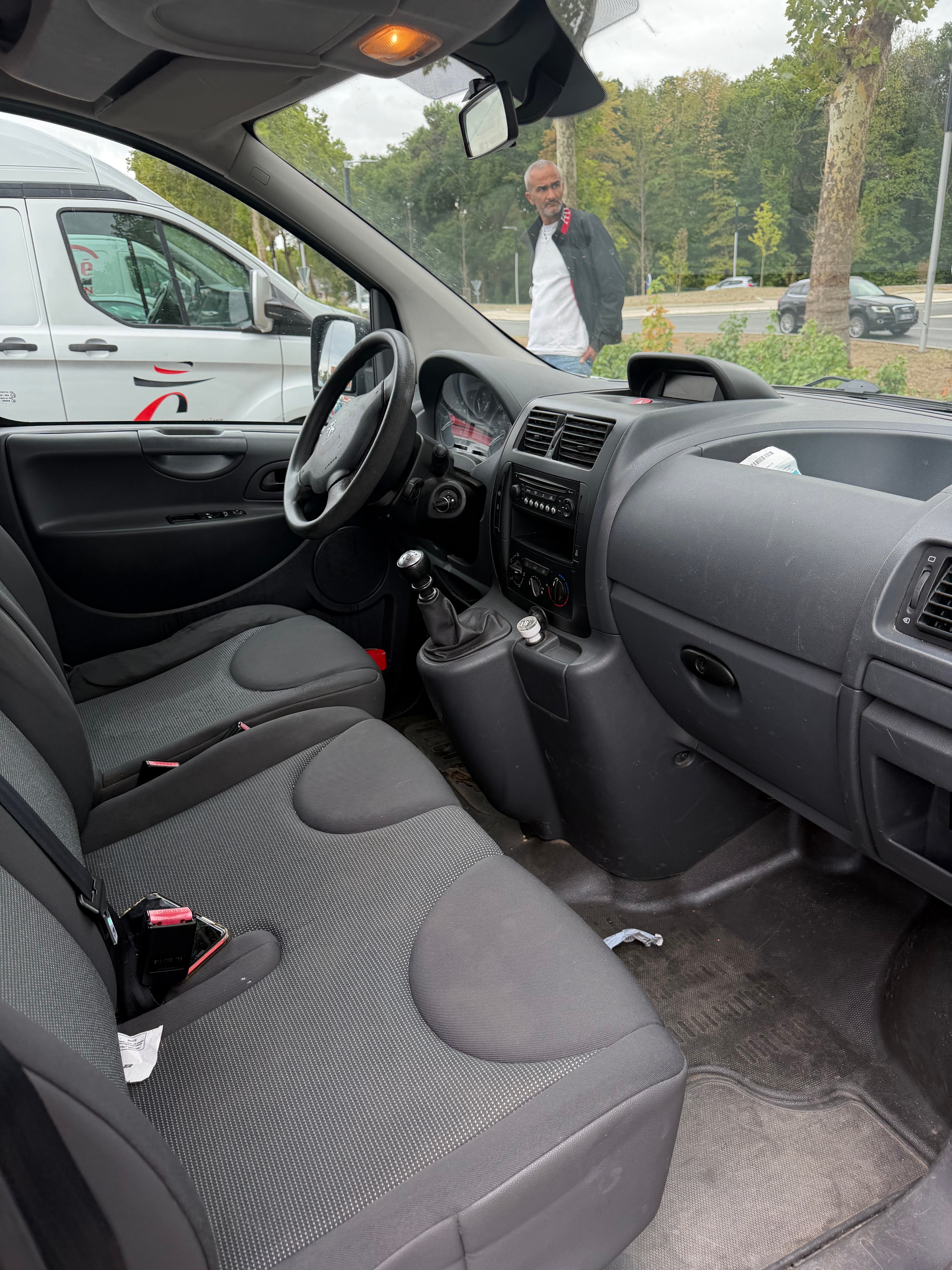 Peugeot Expert Tepee avec Port USB