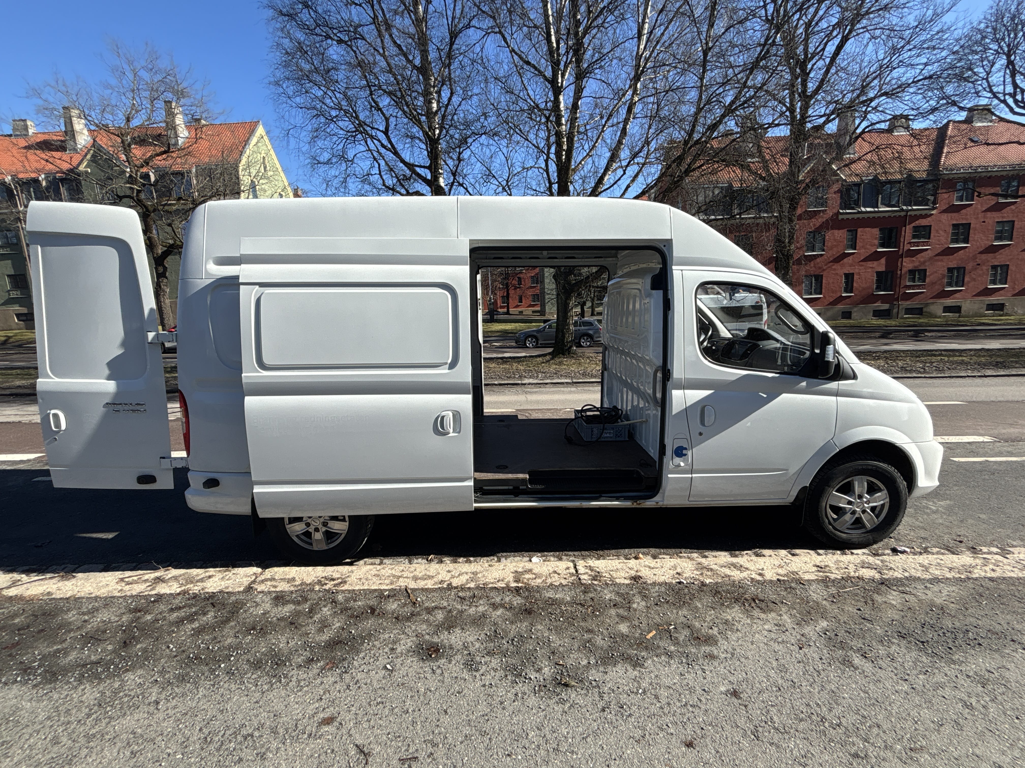 Maxus EV80 Bil 10 med USB ladeuttak