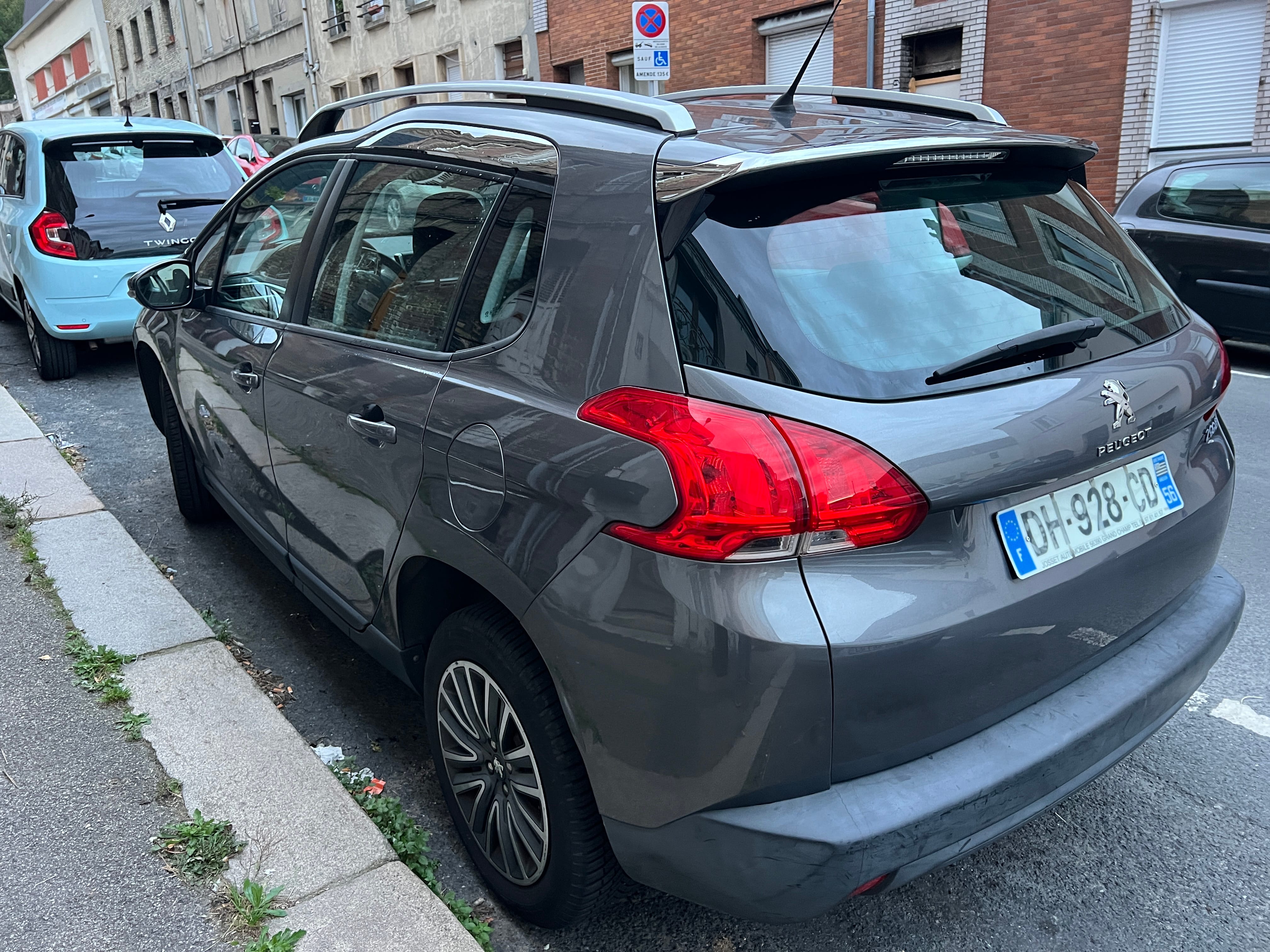 Peugeot 2008 avec Régulateur de vitesse