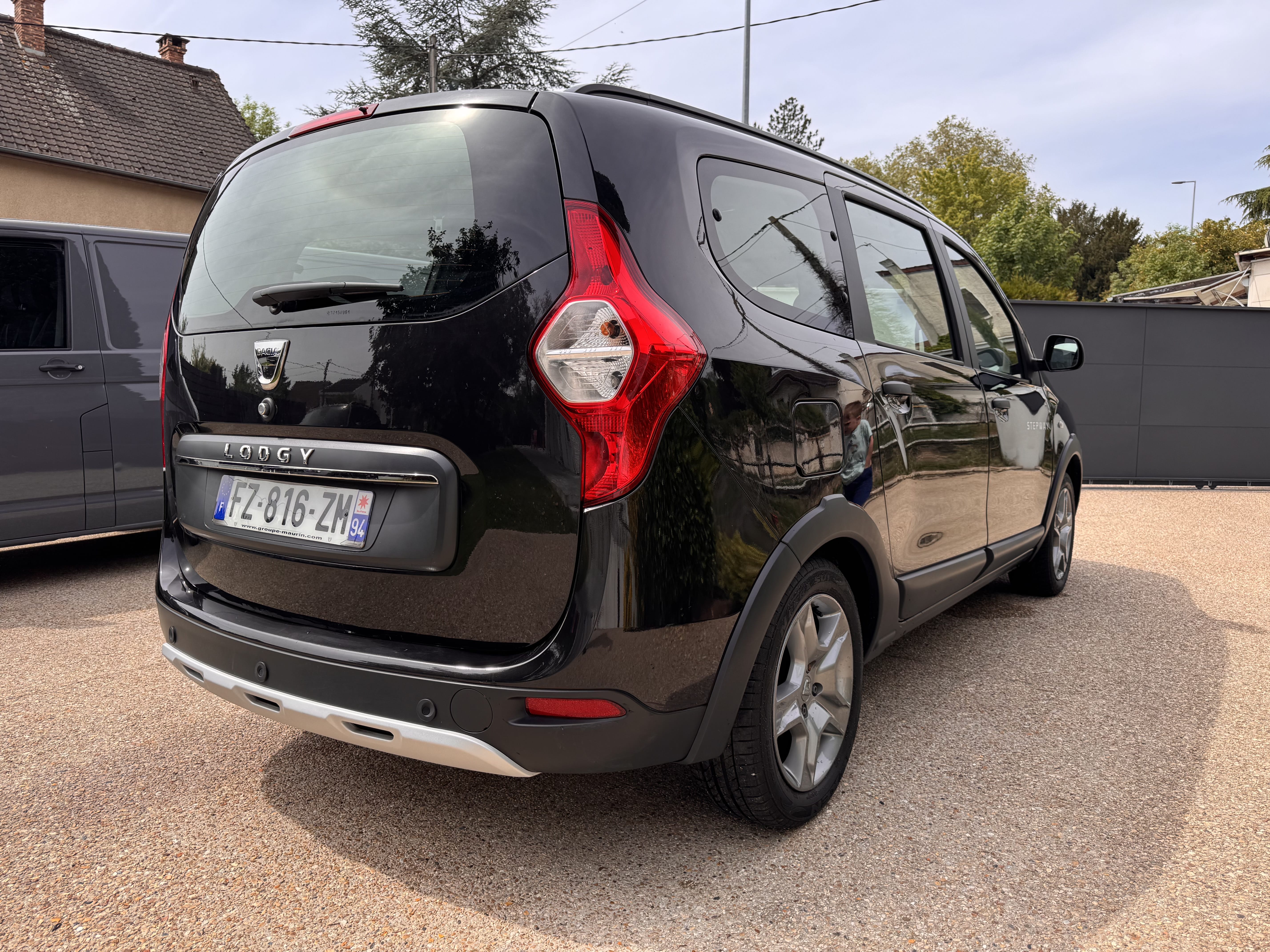 Dacia Lodgy 1,5 blueDCI avec GPS