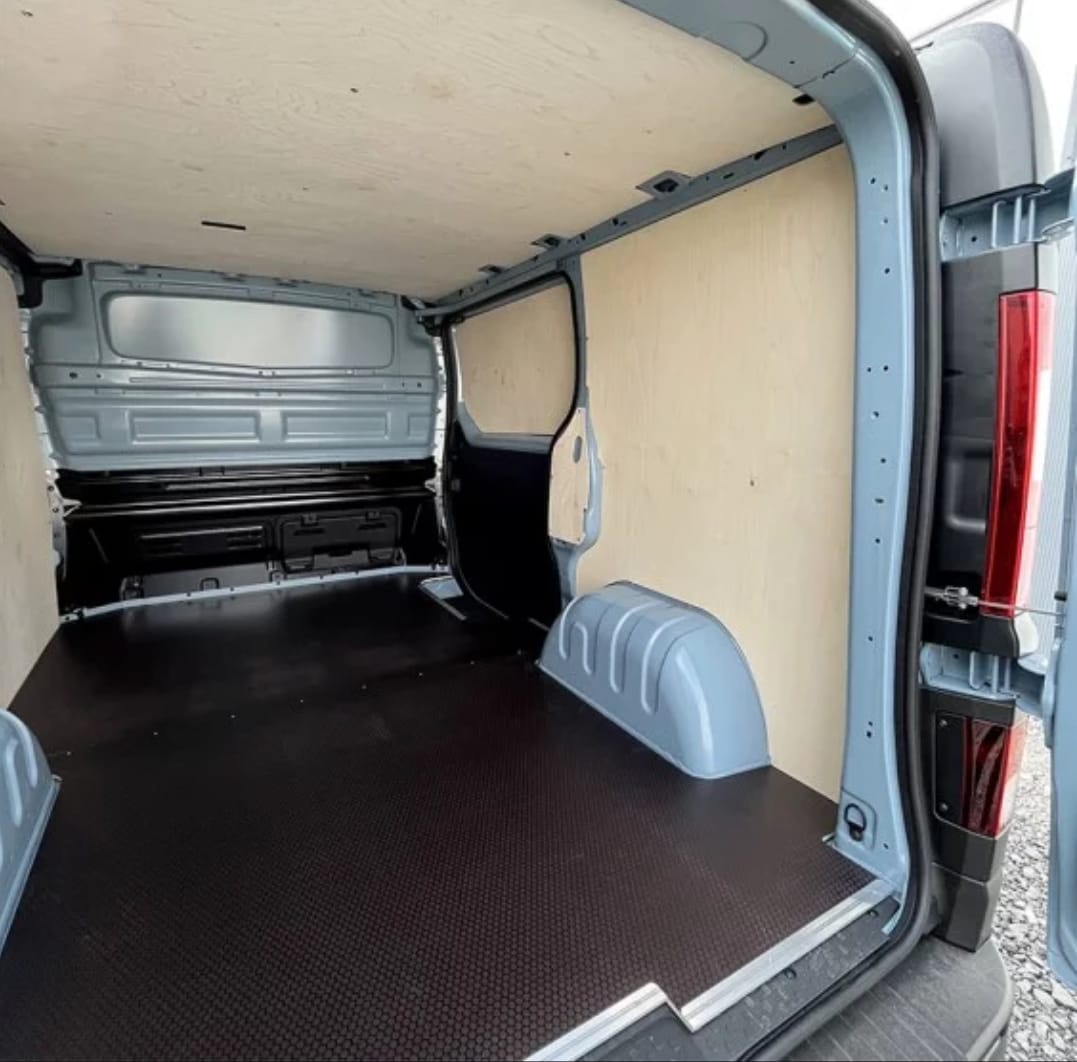 Renault Trafic 6 m³ avec Audio Bluetooth