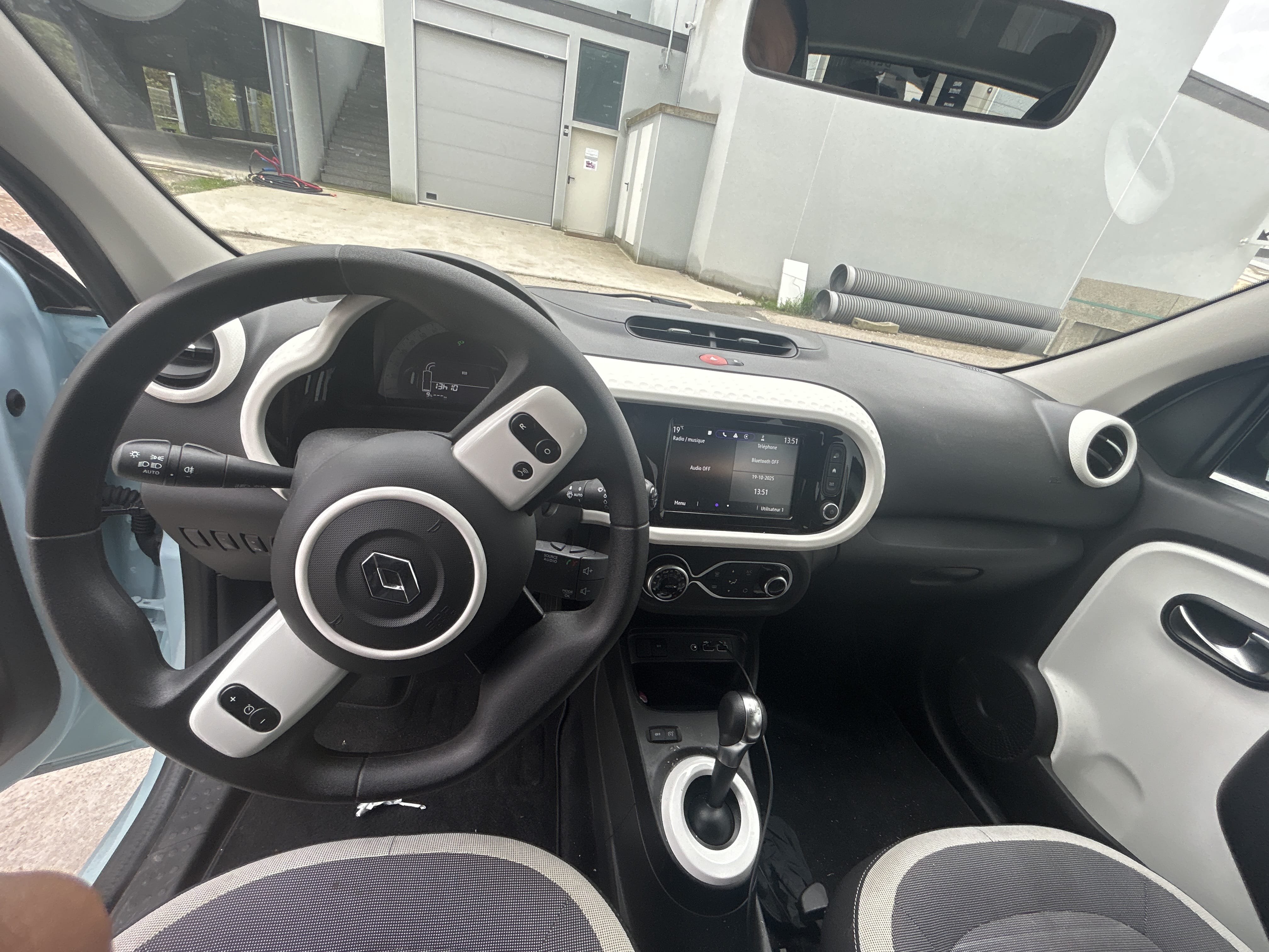 Renault Twingo E-Tech avec GPS