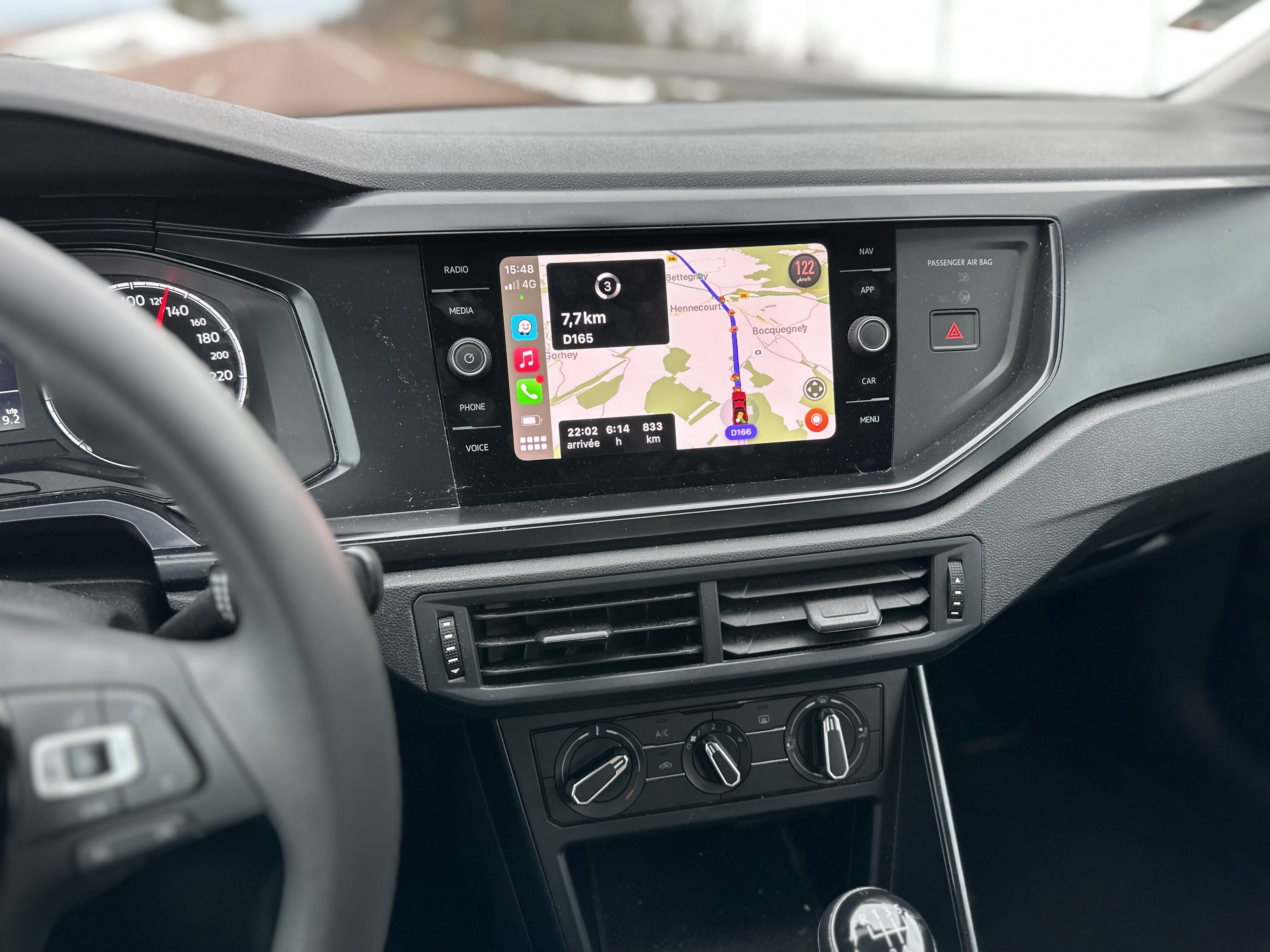 Volkswagen Polo Raffiné – Confort, éco et flexibilité 24/7 à Bordeaux, à quelques minutes de la gare ! avec Audio Bluetooth