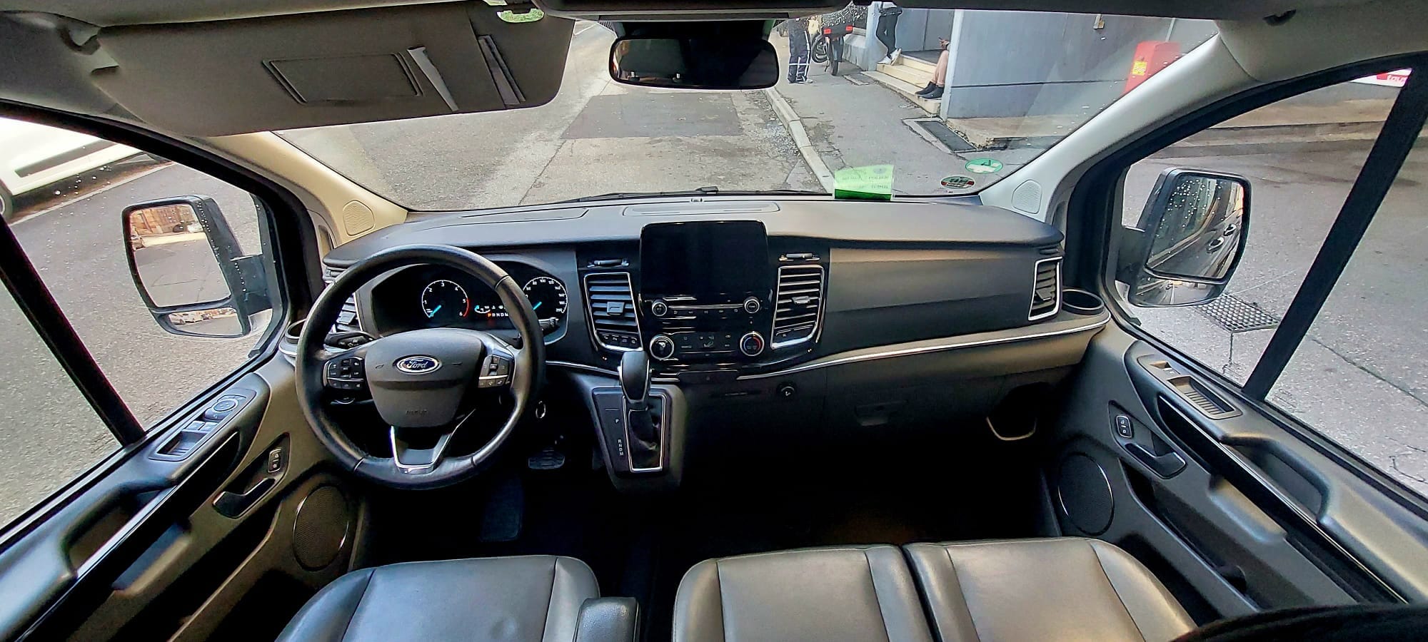 Ford Tourneo Custom mit Rückfahrkamera