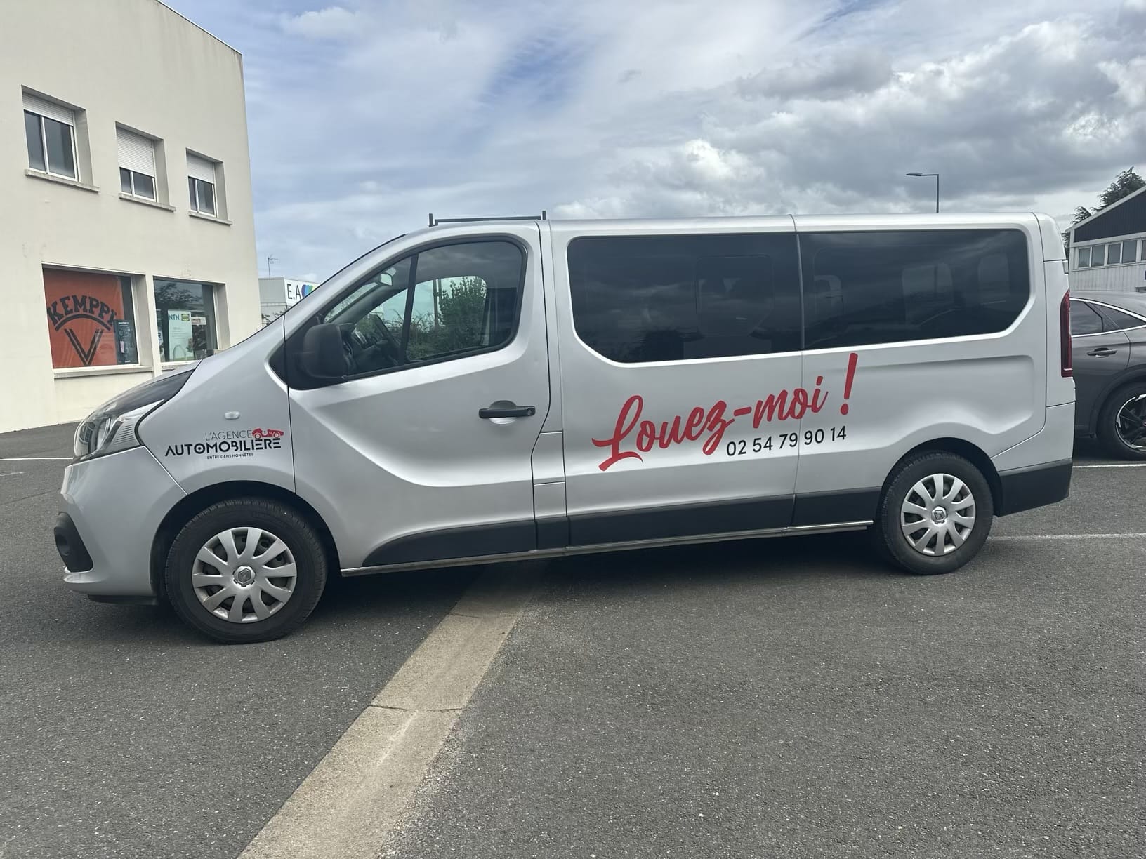 Renault Trafic Passenger 2.0 DCi 125Ch BVM6 Grand Confort 9 places avec Climatisation