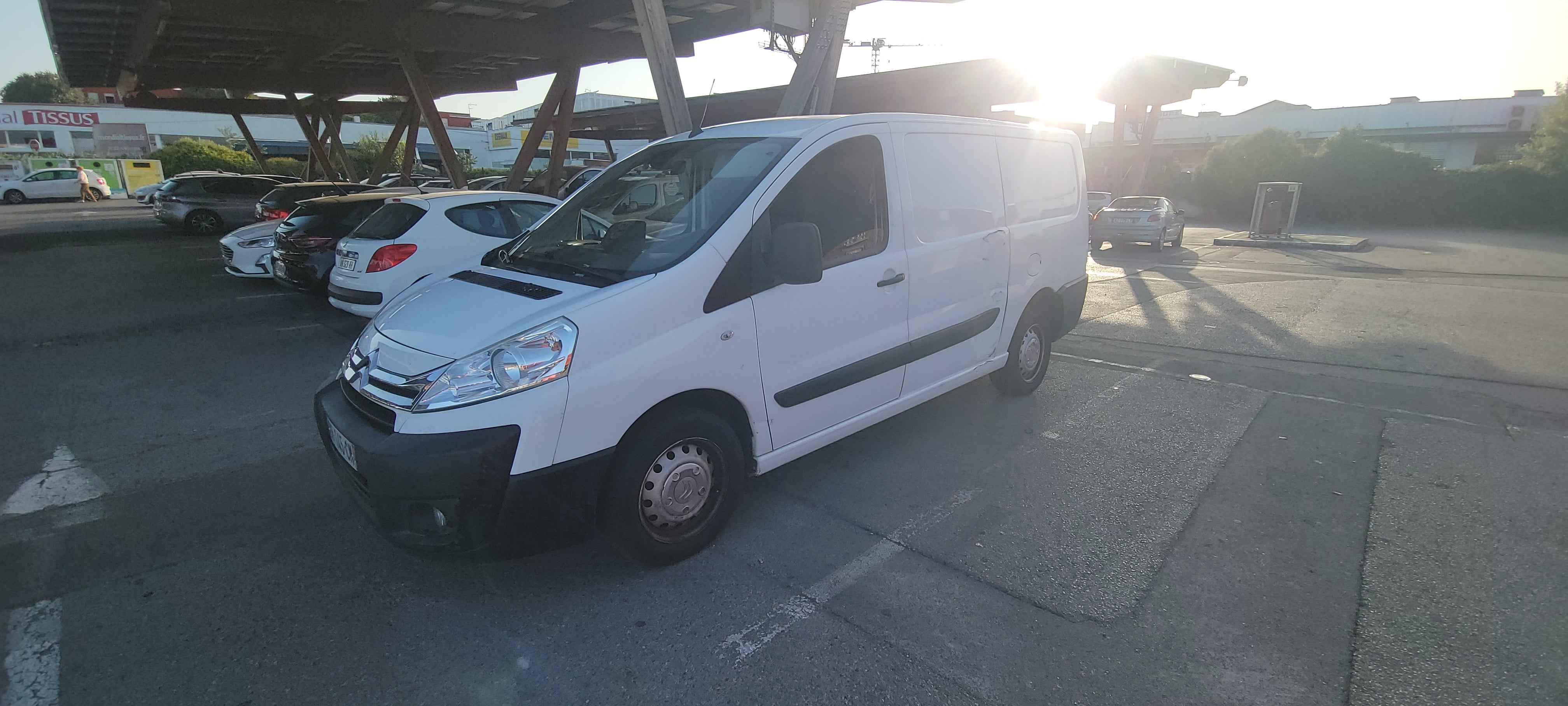 Citroen Jumpy avec Autoradio