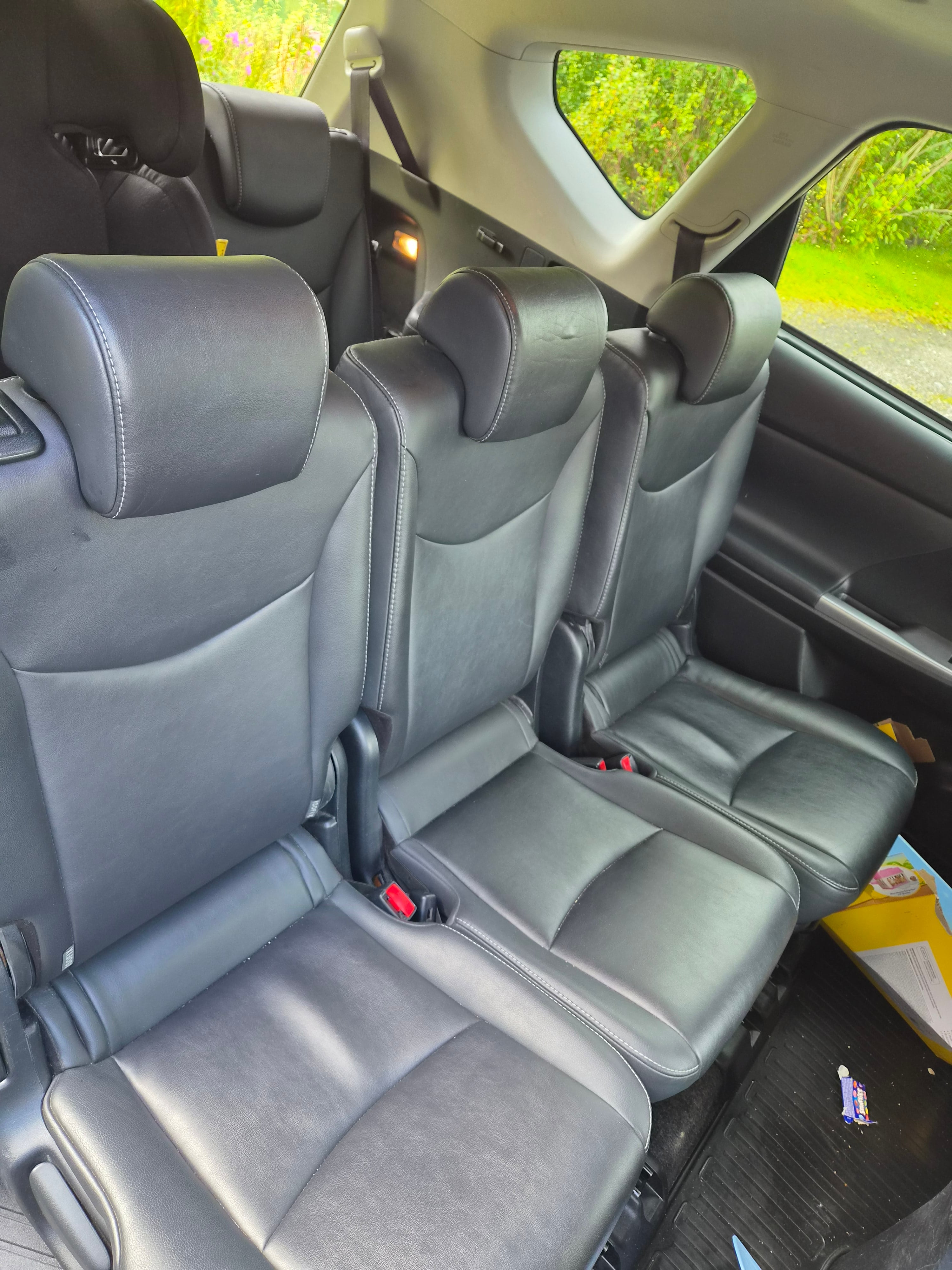 Toyota Prius + 1,8 bensin hybrid med Cruisekontroll