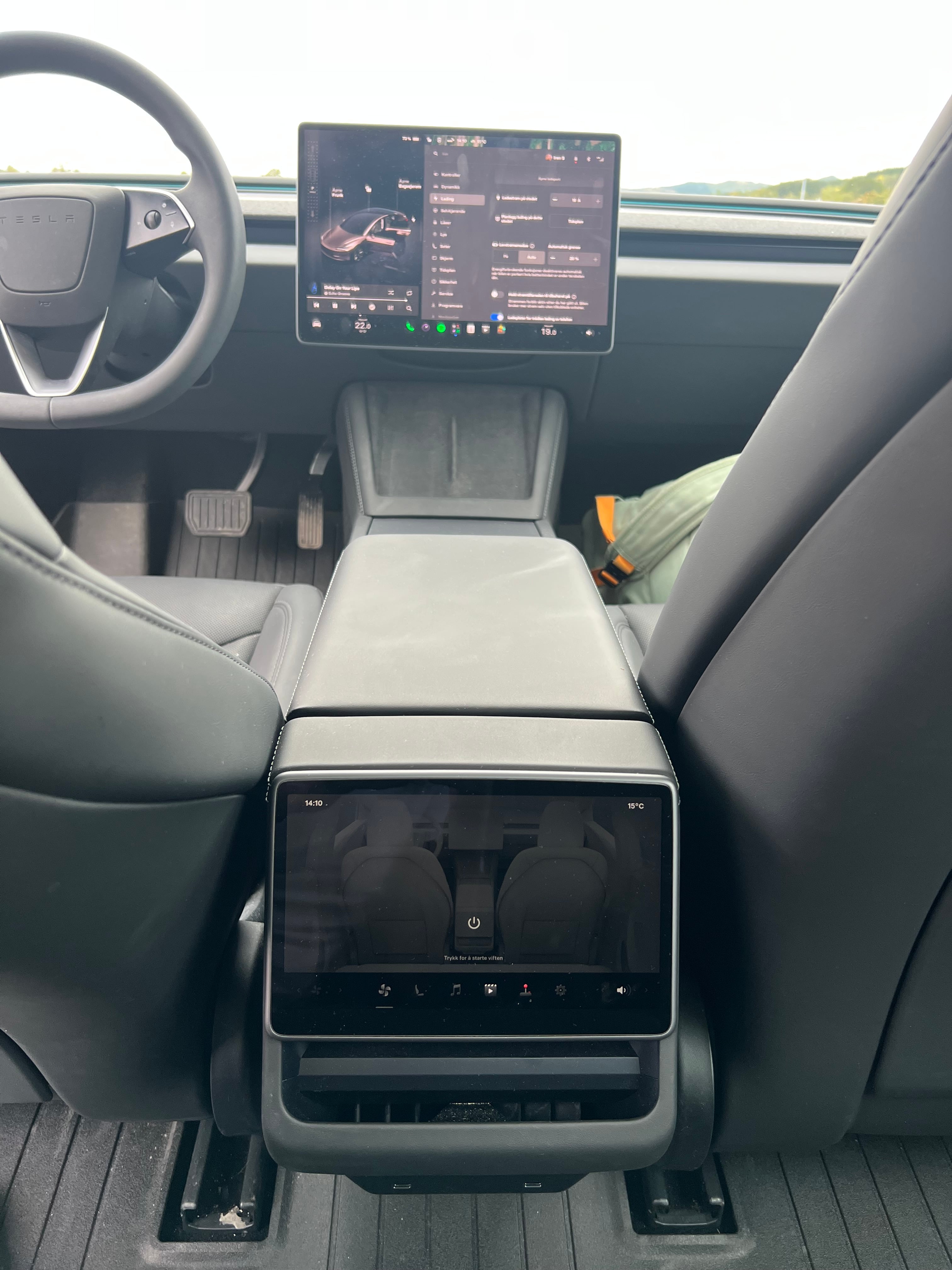 Tesla Model 3 Long Range med GPS