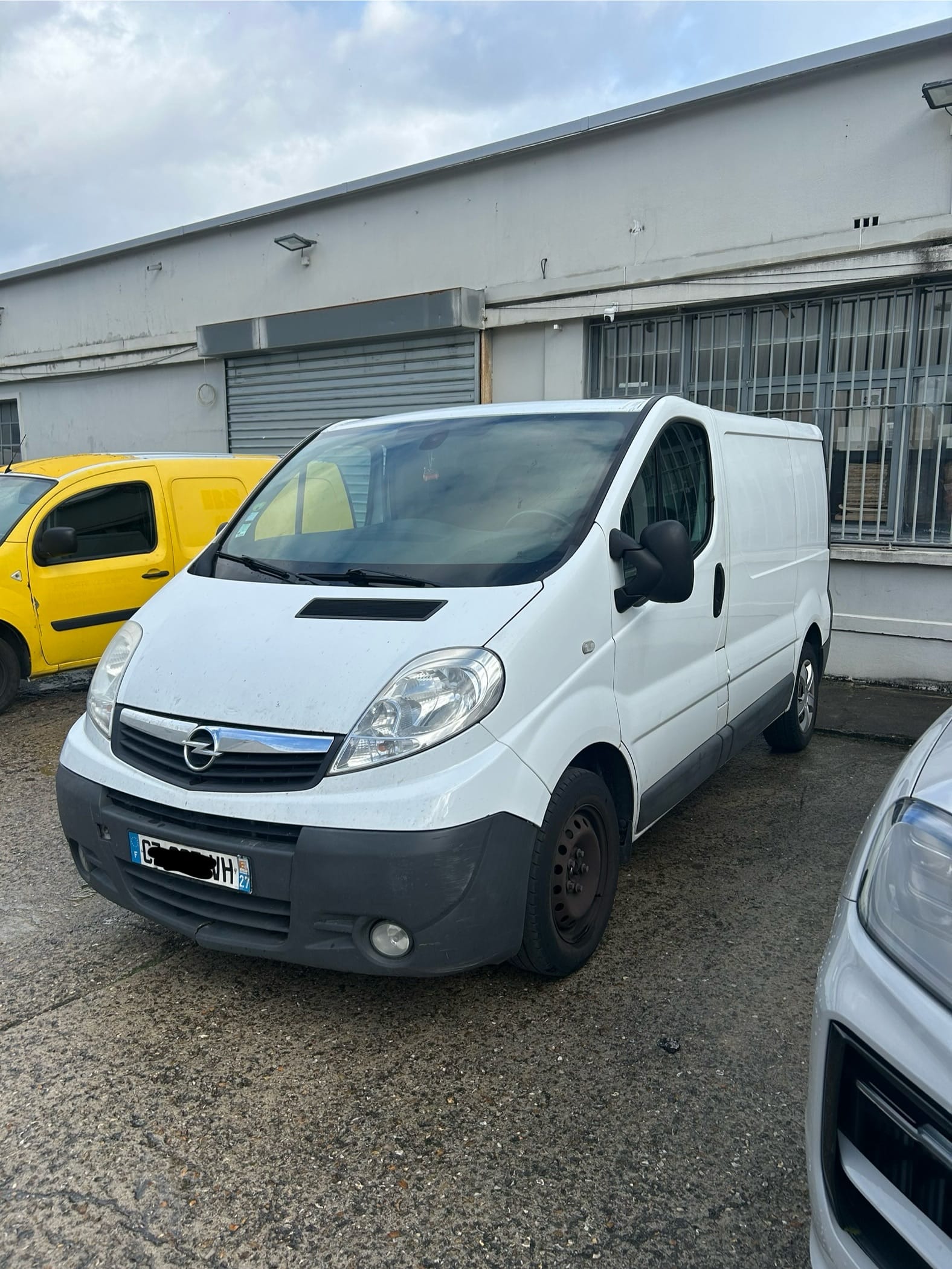 Opel Vivaro Trafic 6m3 L1H1 à bas prix, 2013, Diesel