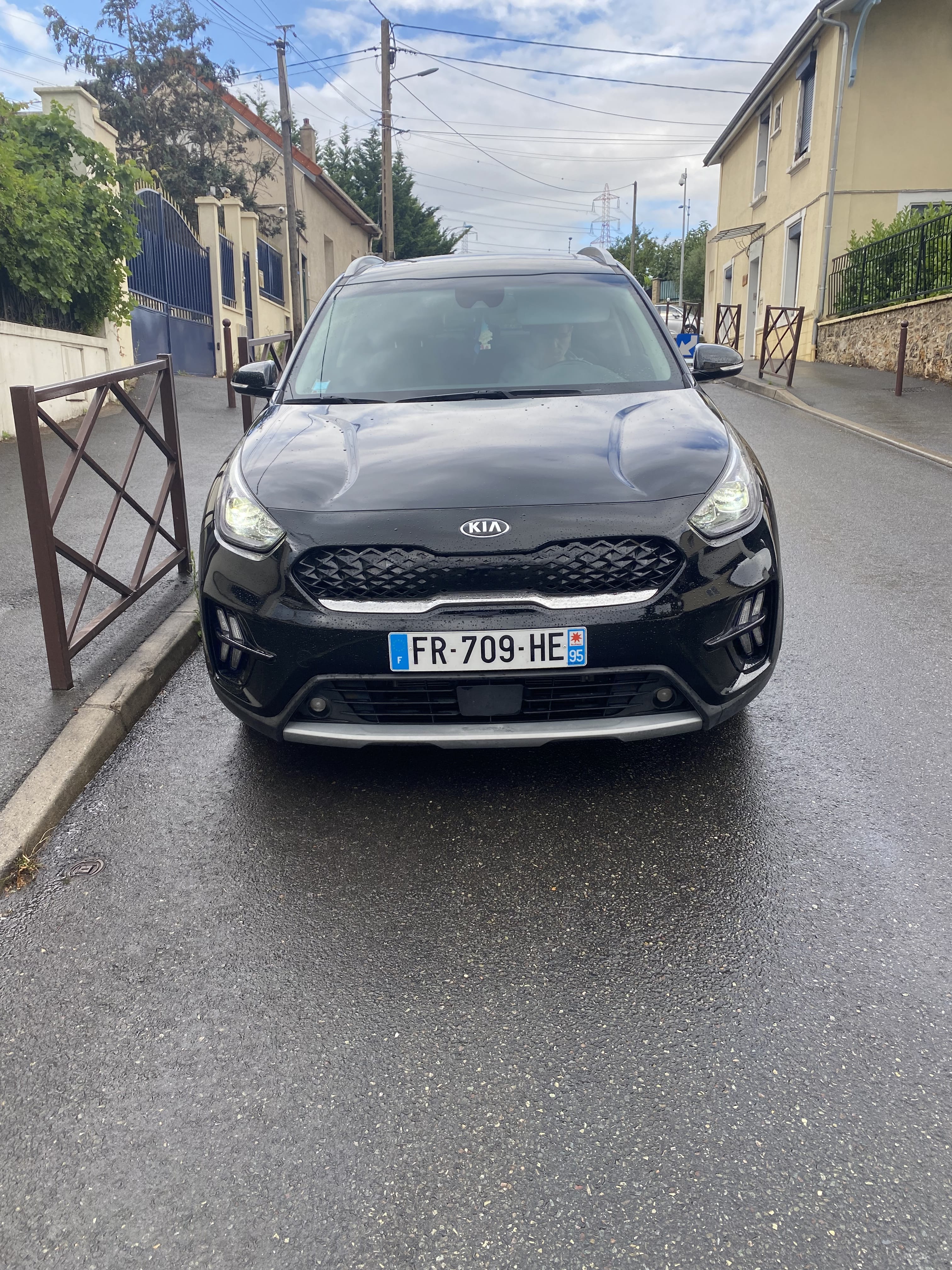 Kia Niro Hybride avec Siège bébé